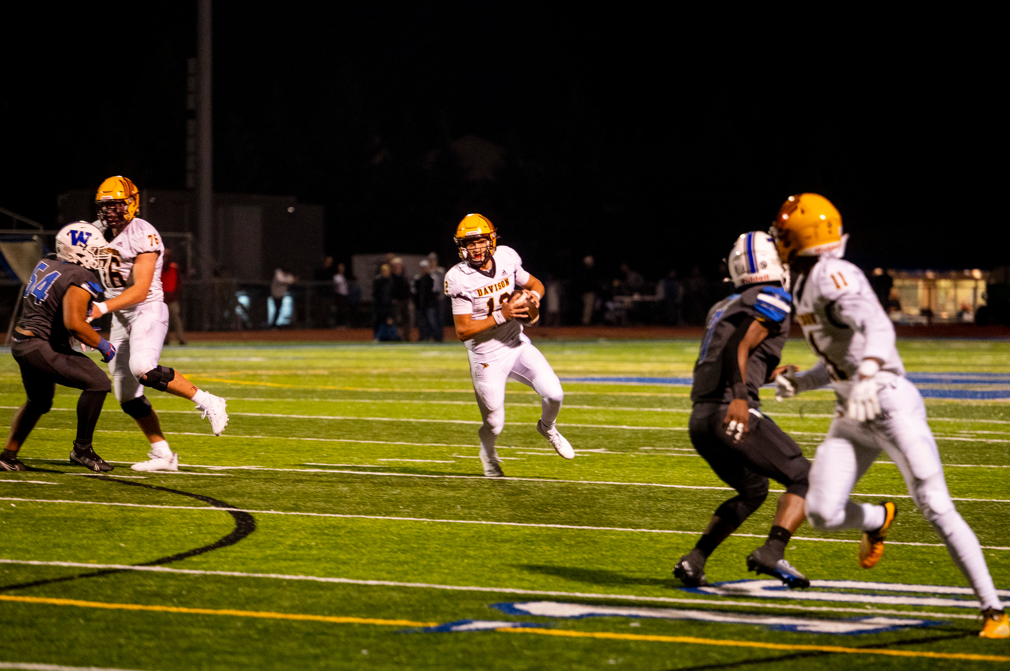 Walled Lake Western vs. Davison high school football