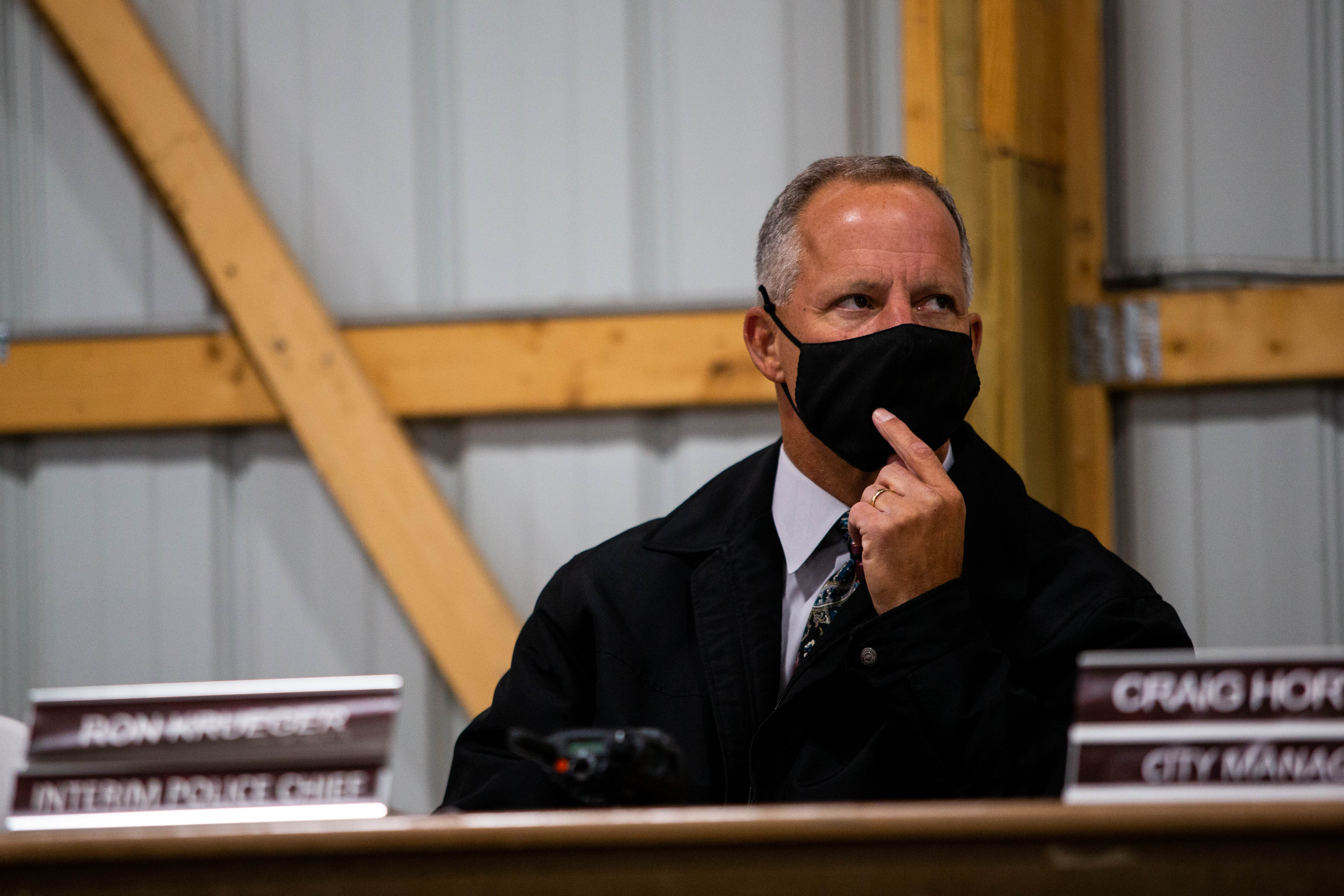 Imlay City community gathers to discuss local police department's