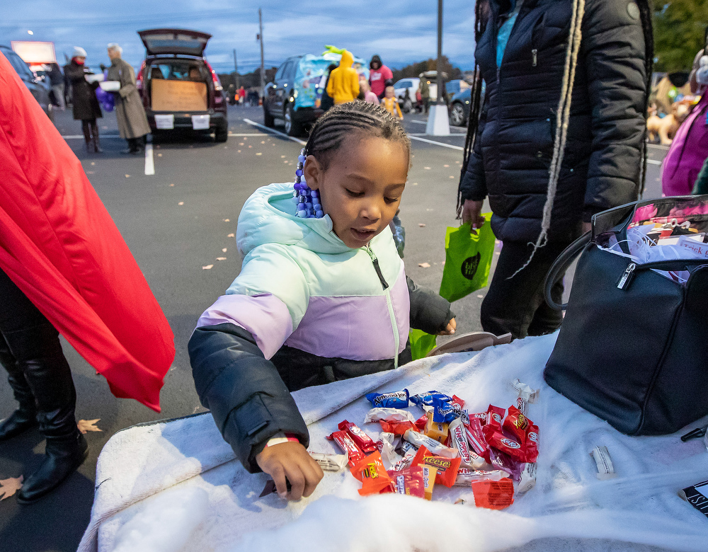 Trunk or Treat at Harrisburg First Assembly of God