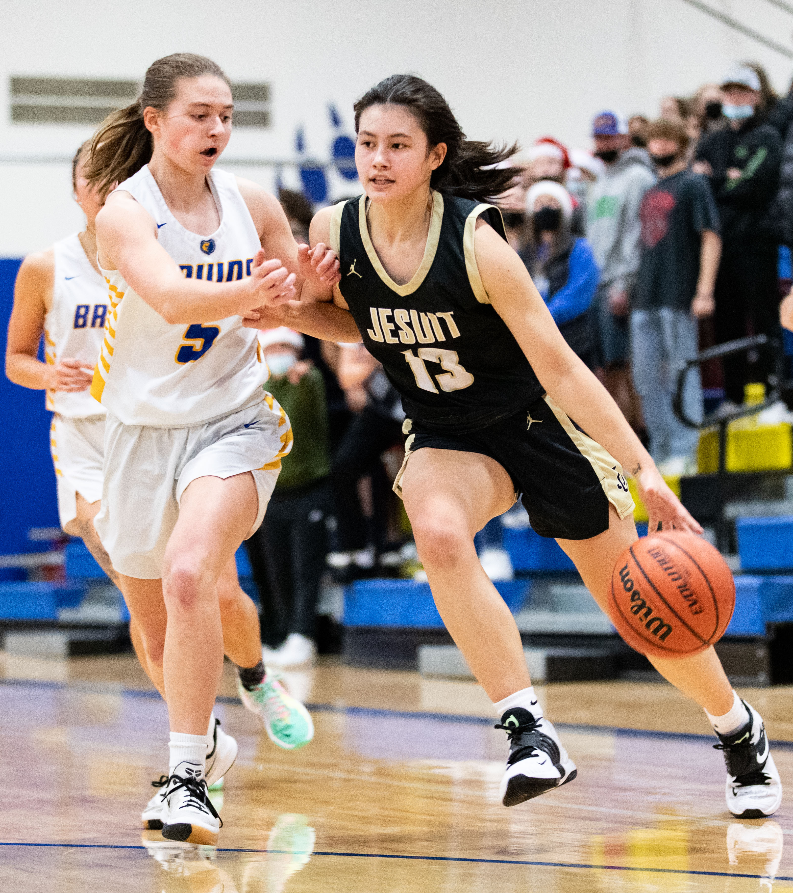 OSAA 6A girls basketball: Jesuit vs Barlow 