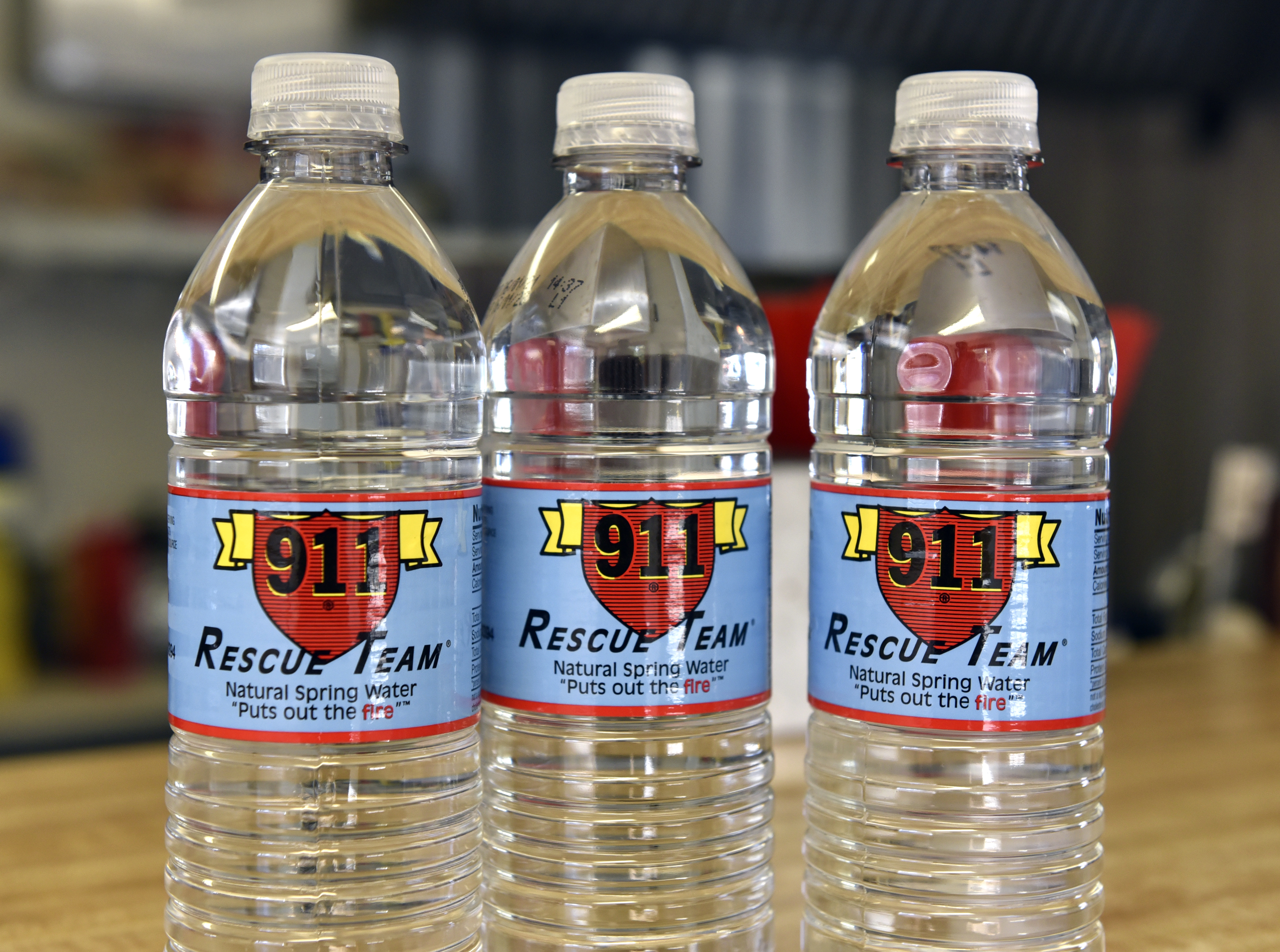 911 burgers and dogs brand will live on after agawam restaurant s closing masslive com