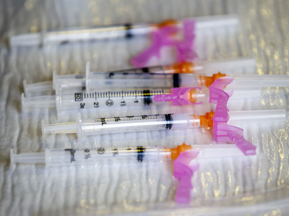 Moderna vaccine distributed in Lancaster