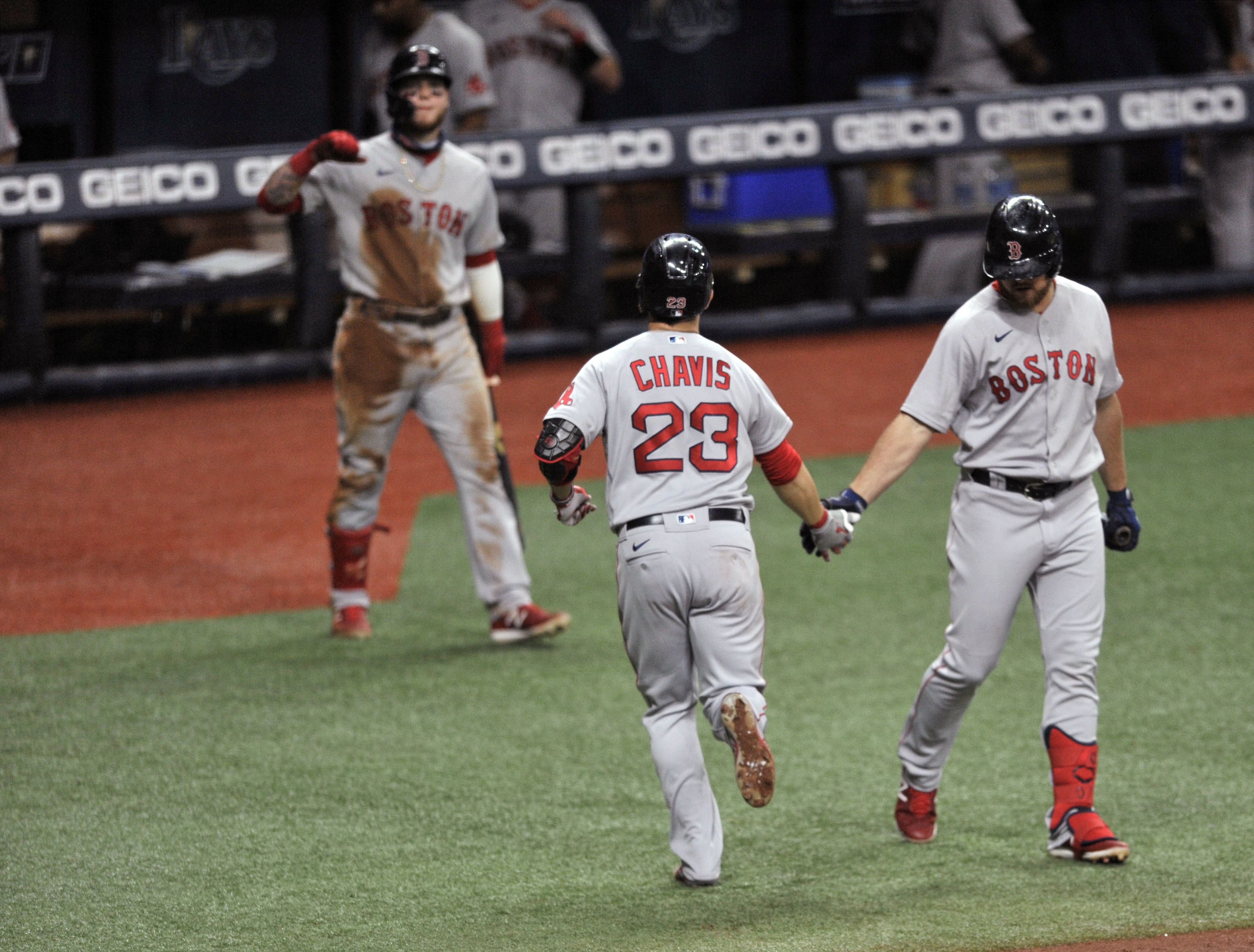 Christian Arroyo blasts a solo home run 