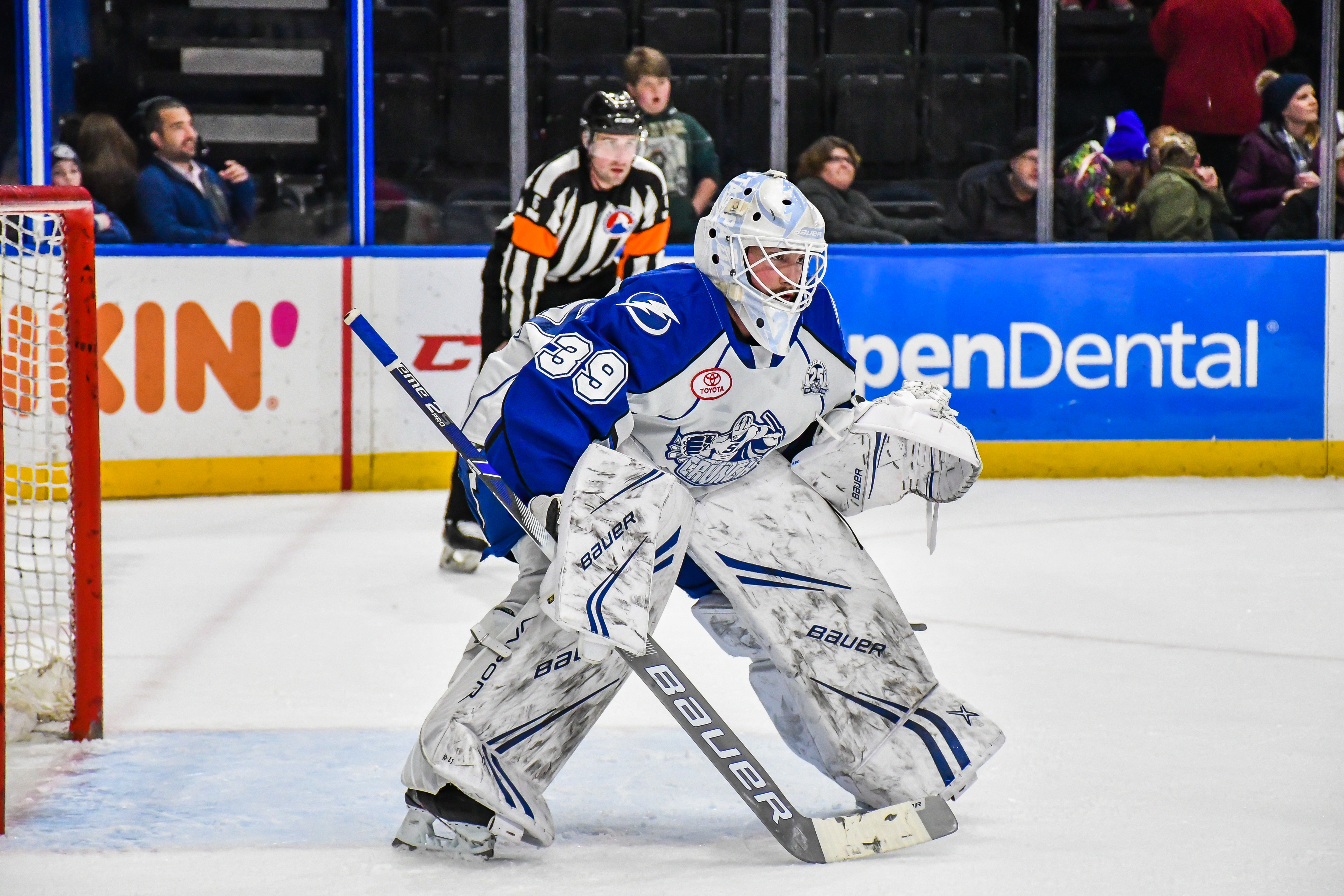 Ex-Syracuse Crunch goalie enters NHL player assistance program 