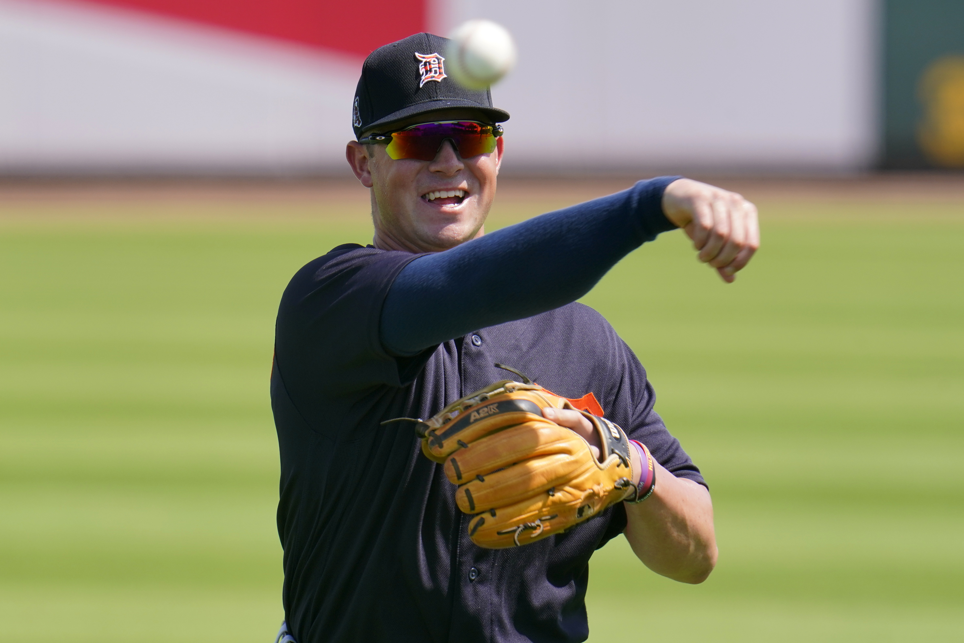 Tigers' No. 1 overall pick Torkelson to play 'a lot of third base' for West  Michigan Whitecaps 