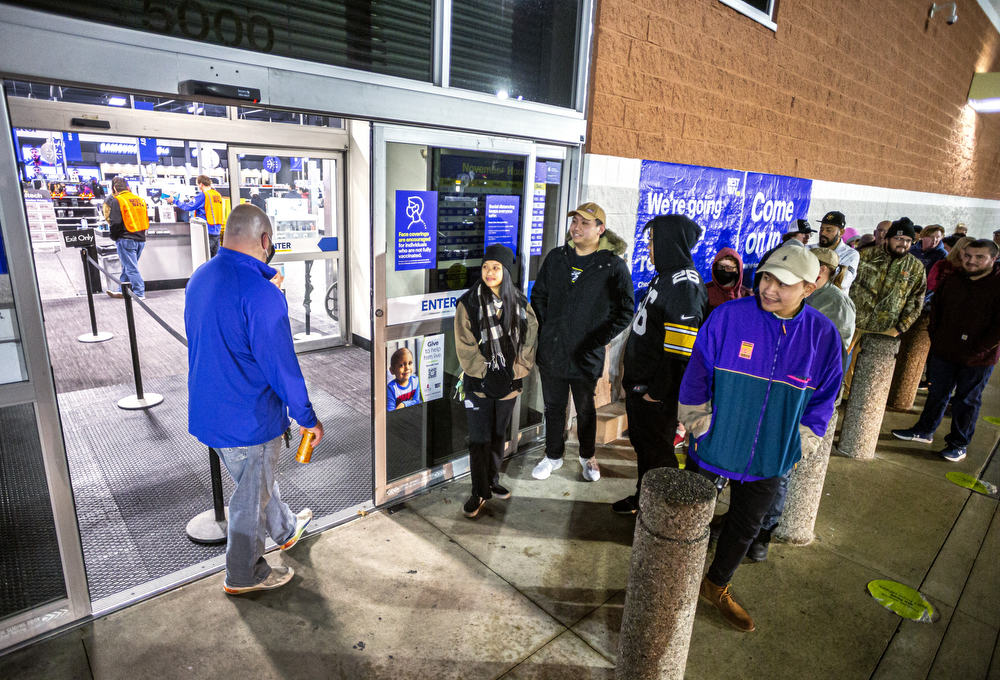 Black Friday 2021 shopping