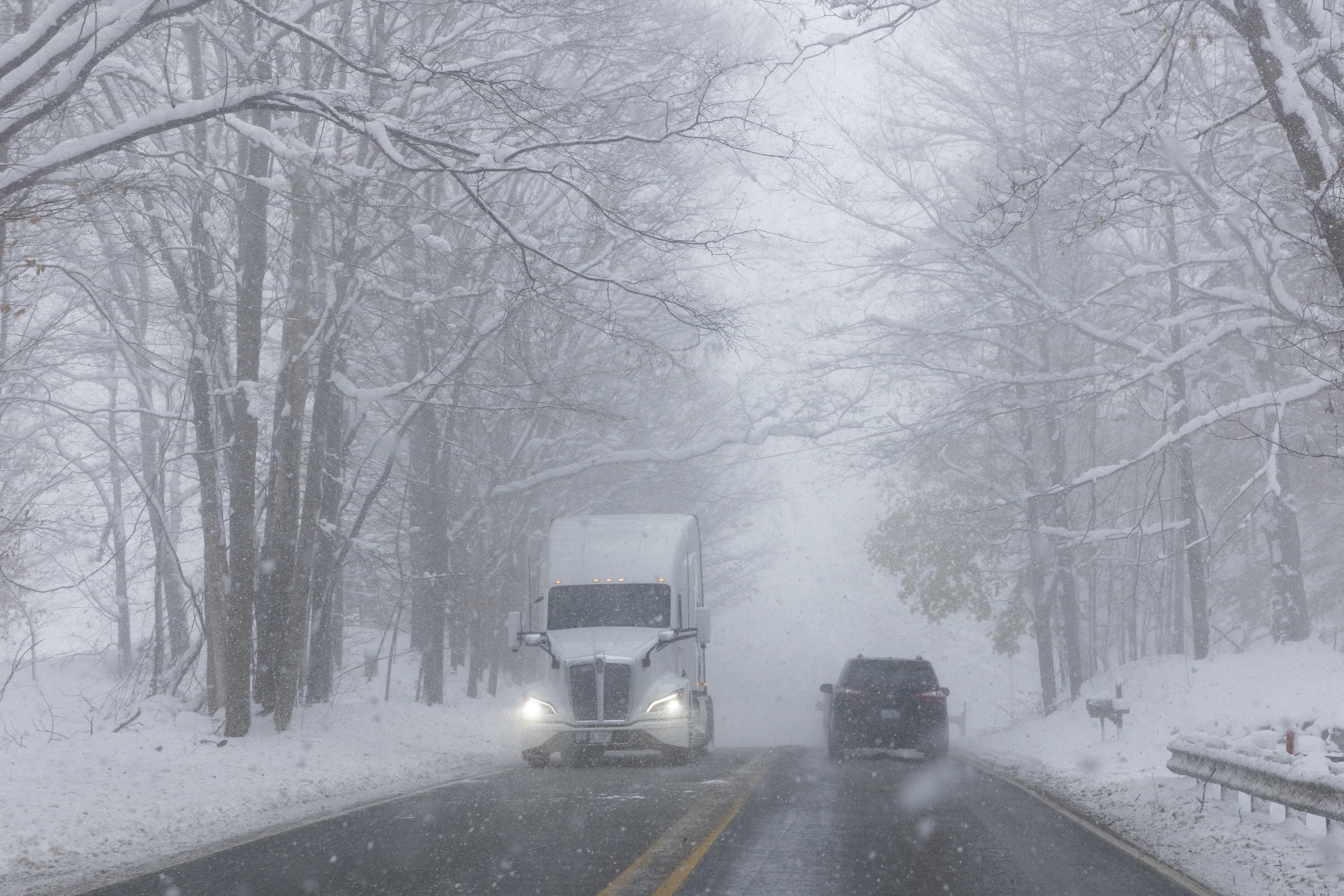 November 2022 snow storm hits Michigan - mlive.com