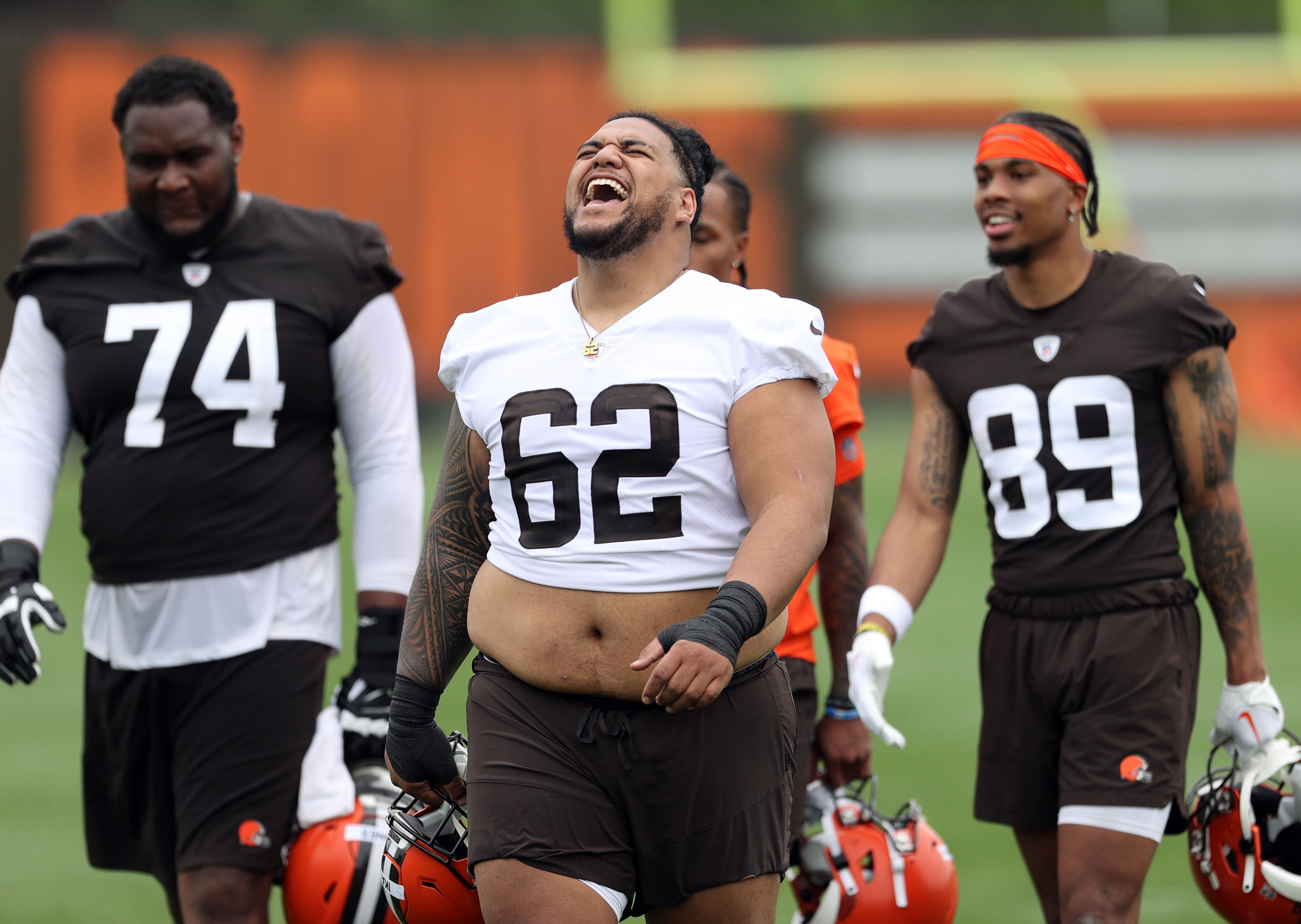 Browns rookie tackle Dawand Jones: 'I play with that anger and aggression'