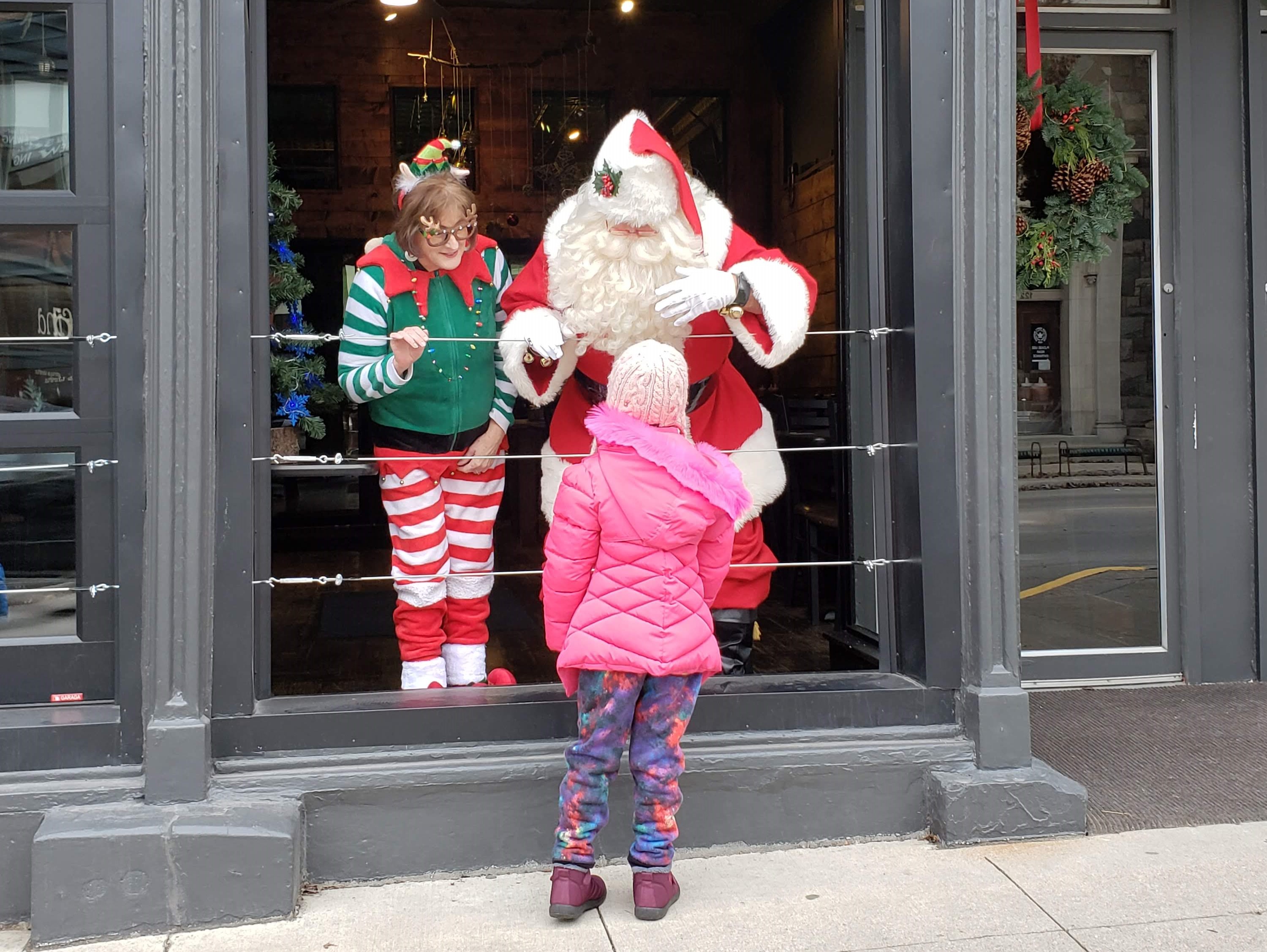 Christmas Shopping at Chelsea Market – The Admissions Blog