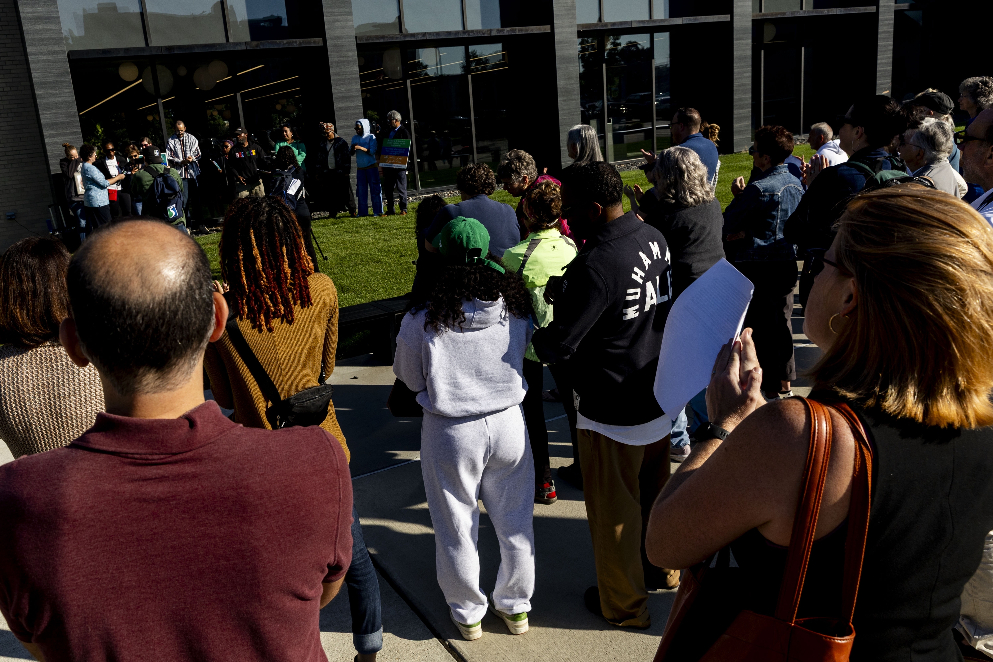Immigrant rights group calls on Metro Police to terminate ICE ...