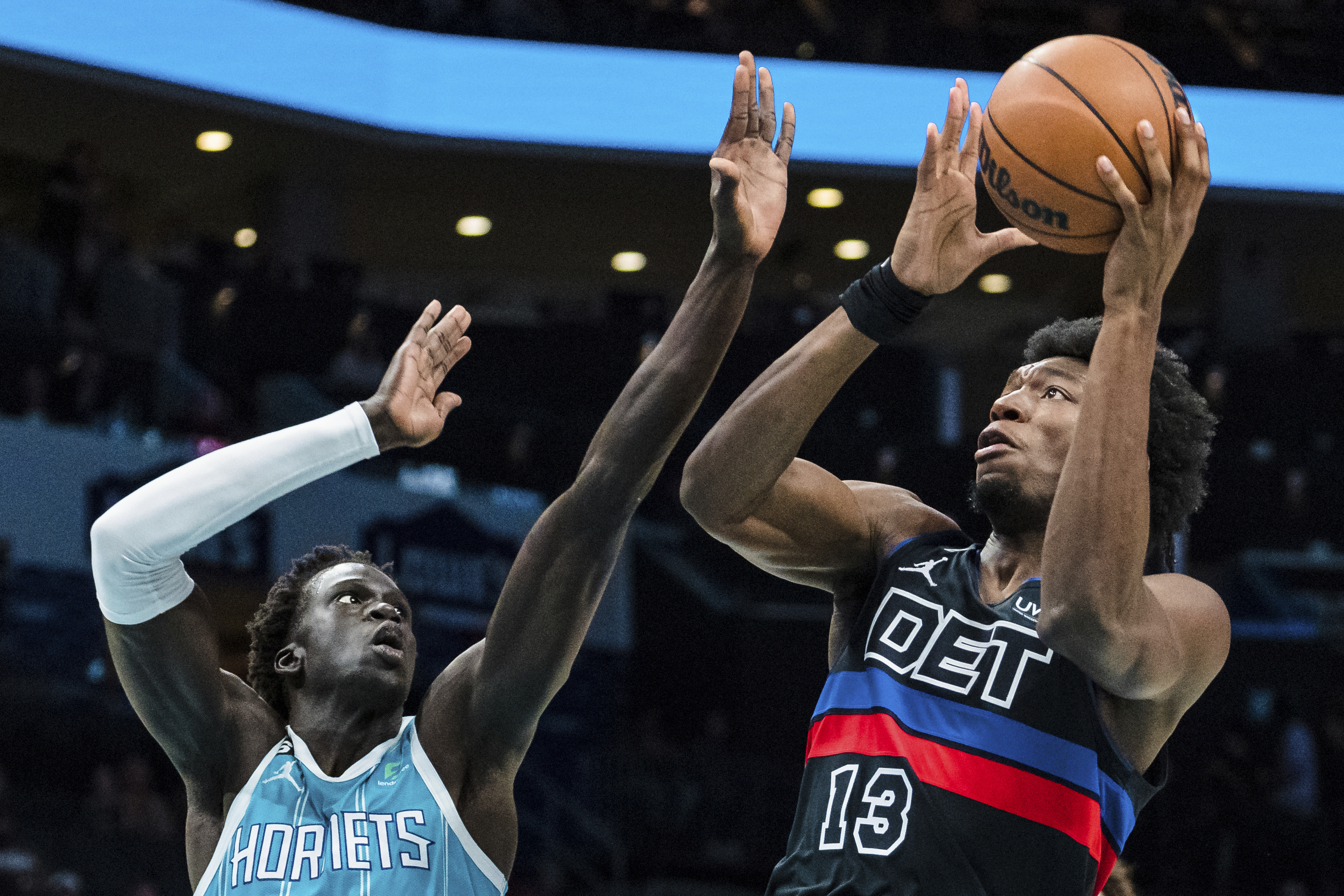Charlotte Hornets 117, Detroit Pistons 106: Best photos from North