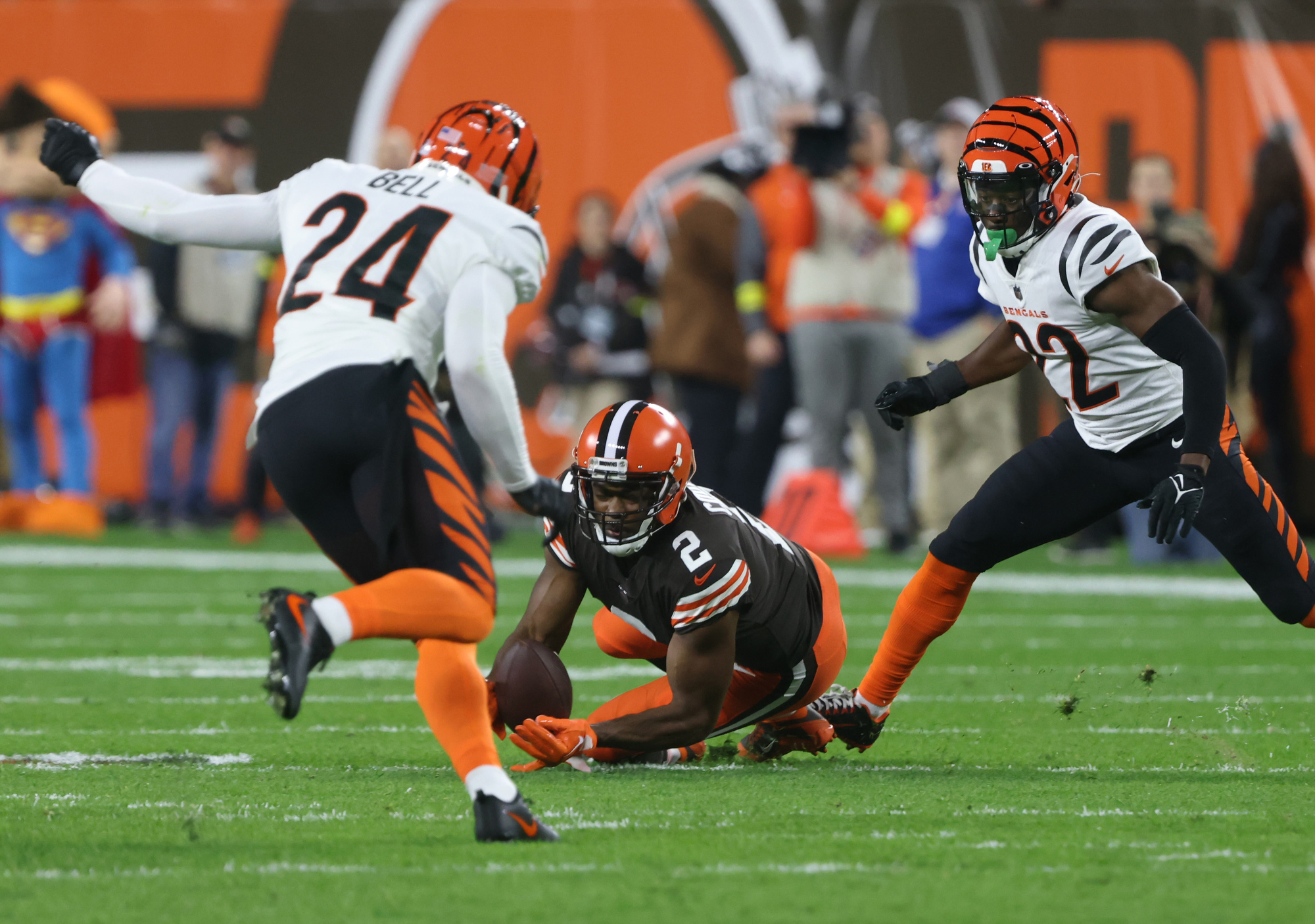 Browns: Amari Cooper scores consolation touchdown vs. Patriots