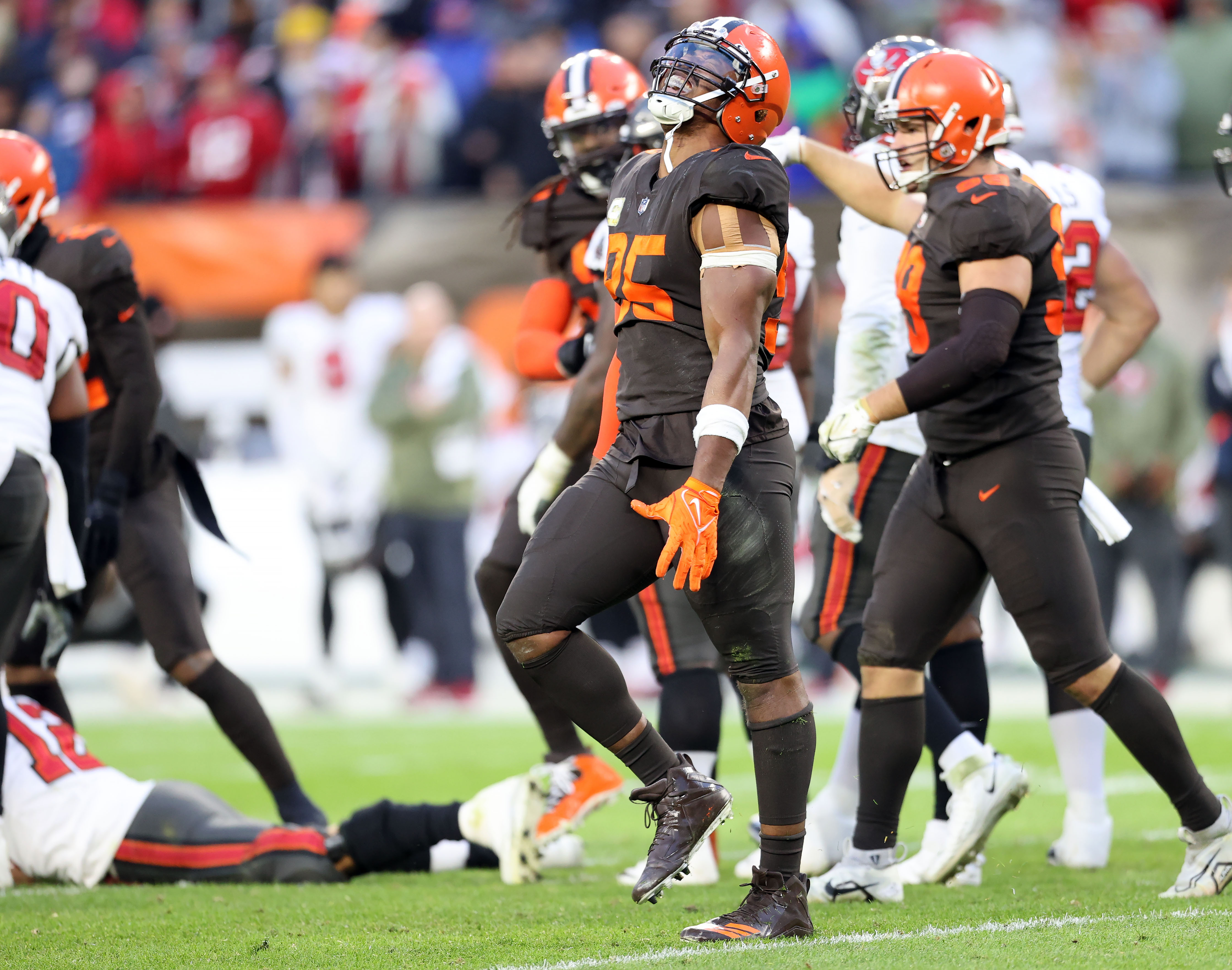 Photo gallery: Tampa Bay Buccaneers defeat Cleveland Browns, 26-23