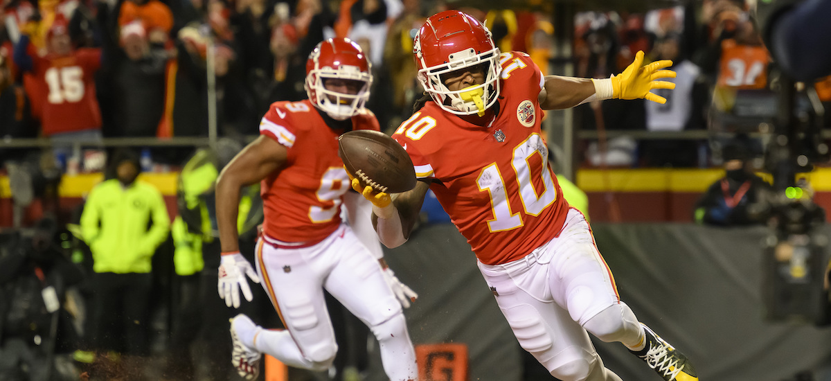 Super Bowl odds, spread, line: Chiefs open as slight favorites for Super  Bowl 57 vs. Eagles