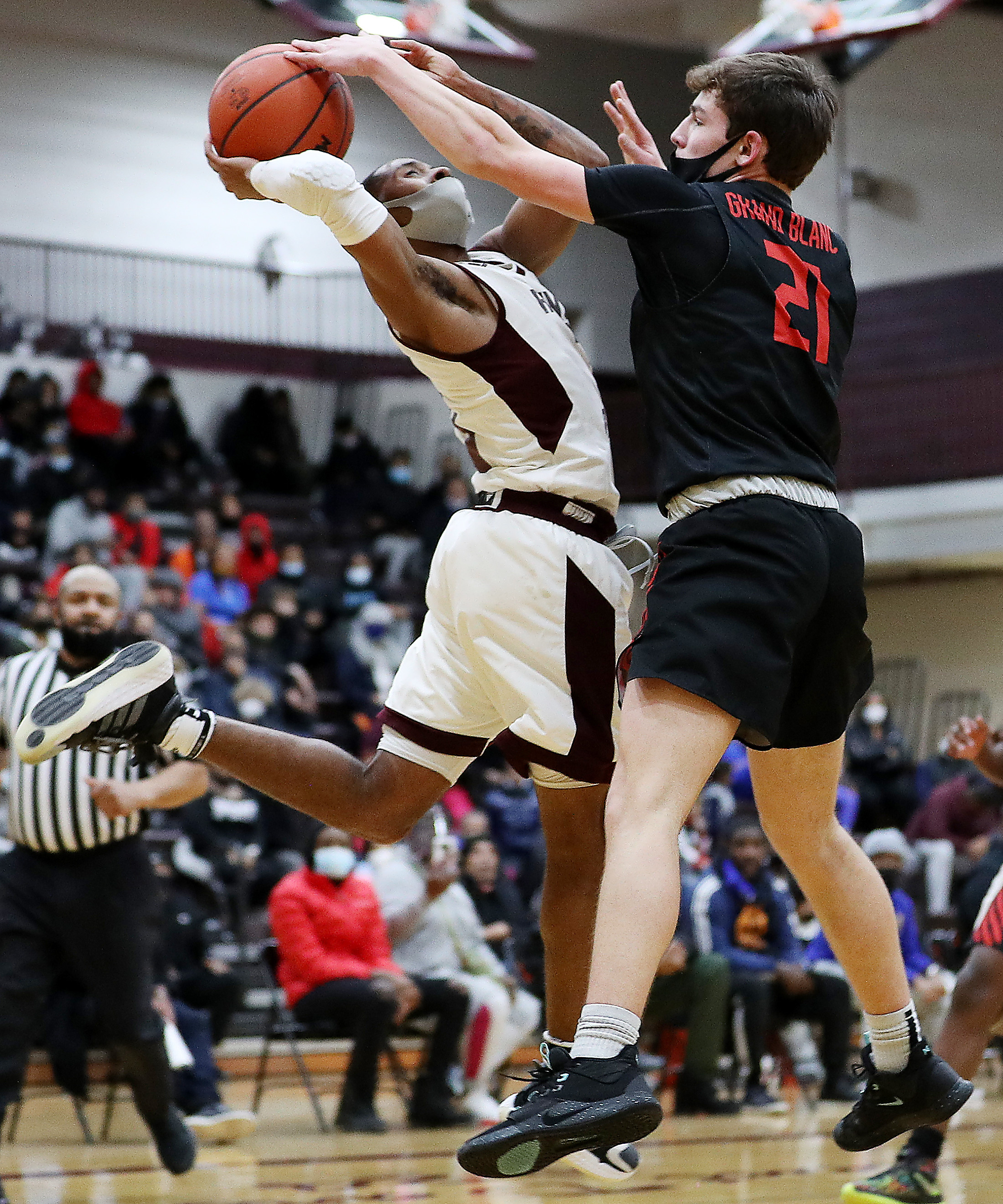 MHSAA basketball Grand Blanc at River Rouge March 5, 2021