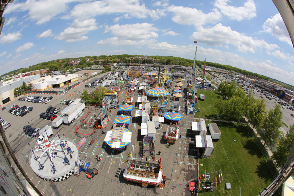 Staten Island Mall Carnival’s food, rides and games run until Sept. 11