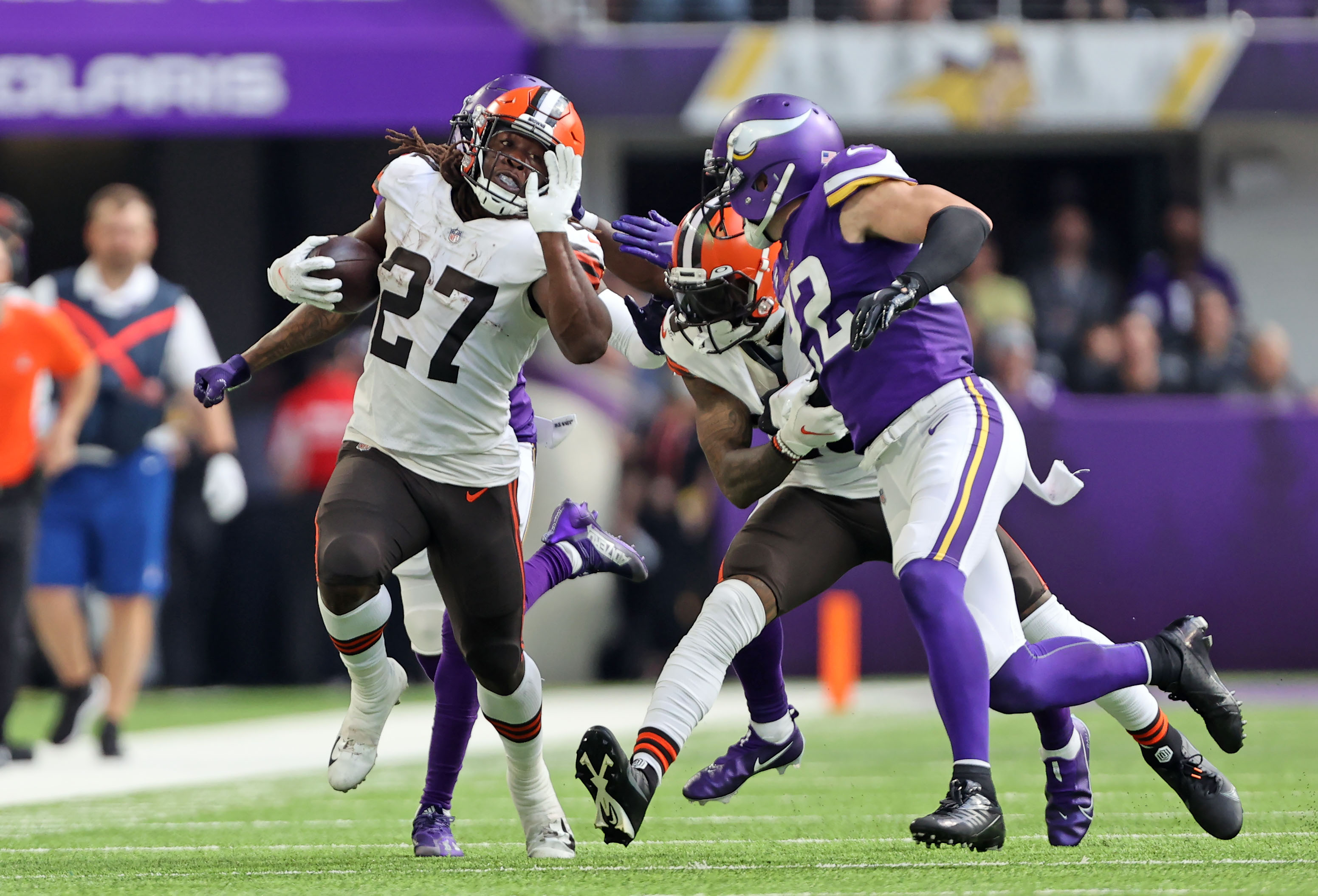 Nick Chubb and Kareem Hunt own the fourth quarter for the Browns - cleveland .com