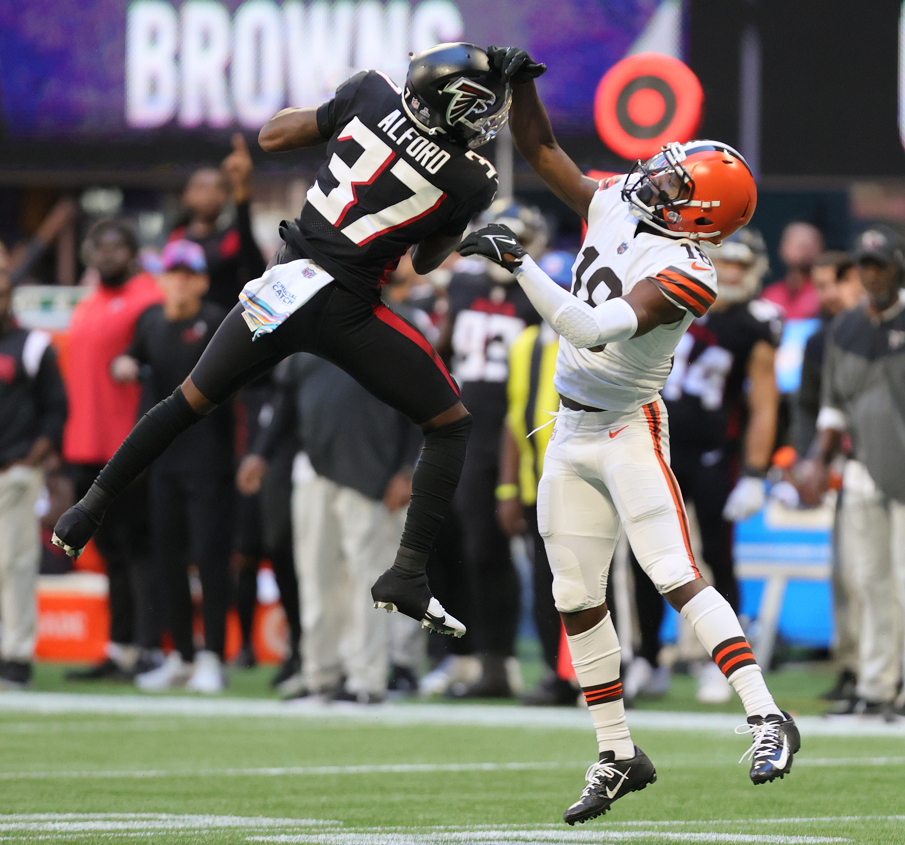 Atlanta Falcons cornerback Dee Alford (37) walks off the field after an NFL  football game against