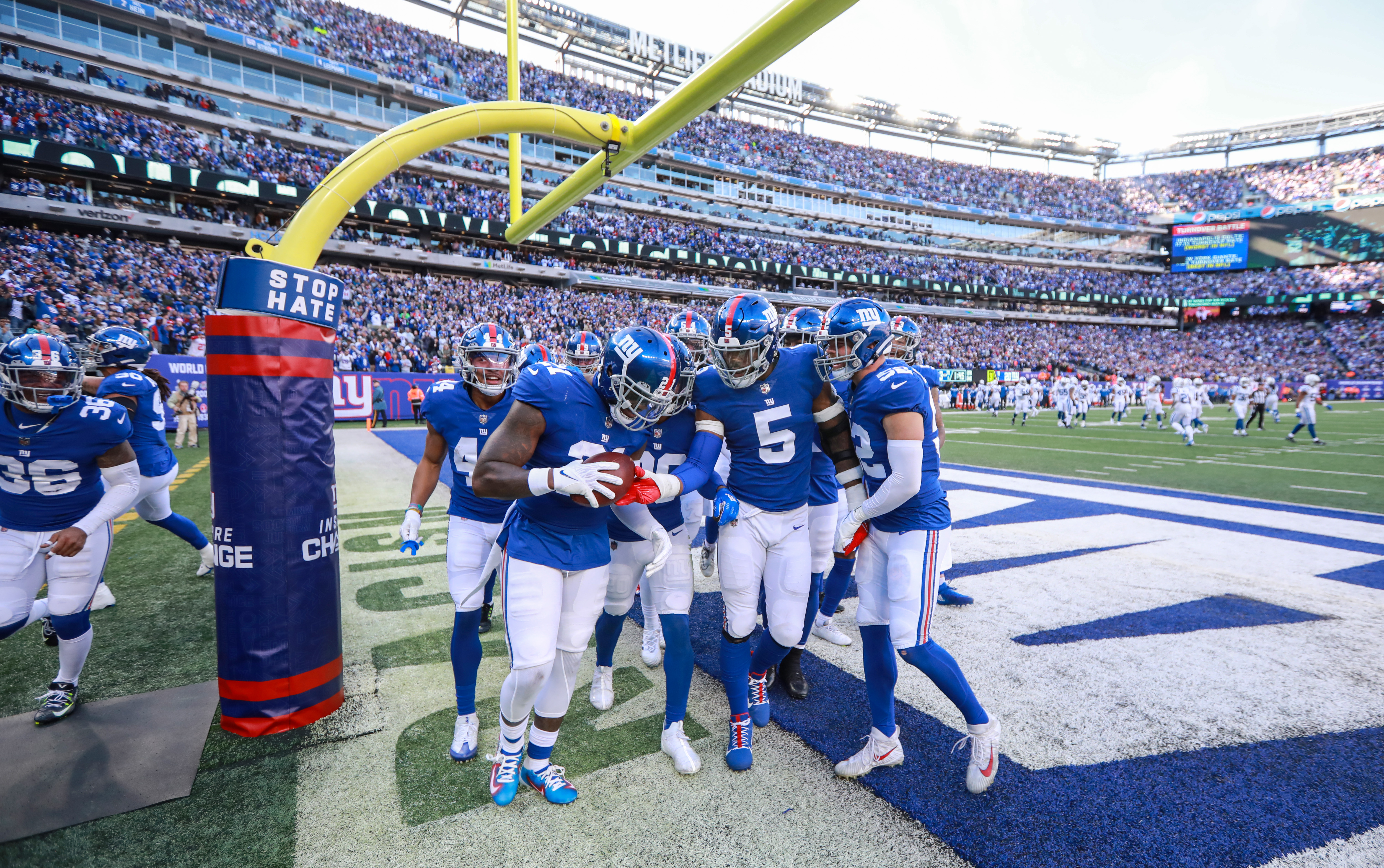 August 26, 2017, New York Giants safety Landon Collins (21) reacts prior to  the NFL game between the New York Jets and the New York Giants at MetLife  Stadium in East Rutherford