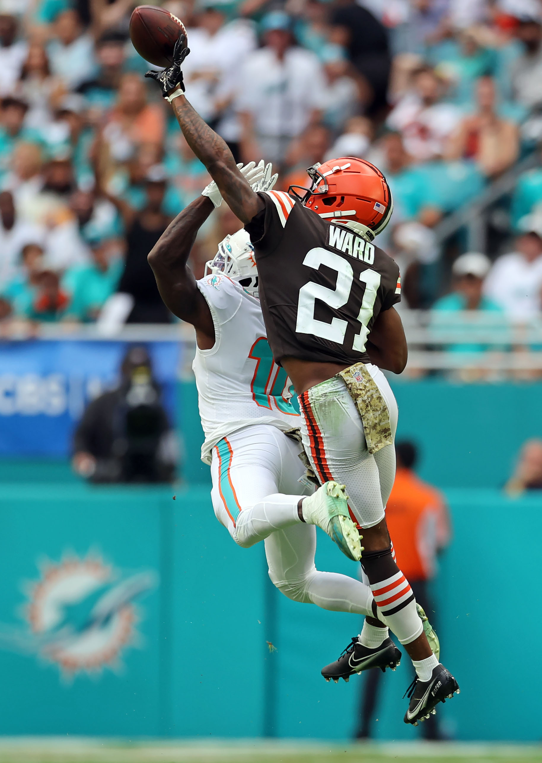 Cleveland Browns Myles Garrett vs. Miami Dolphins, November 13