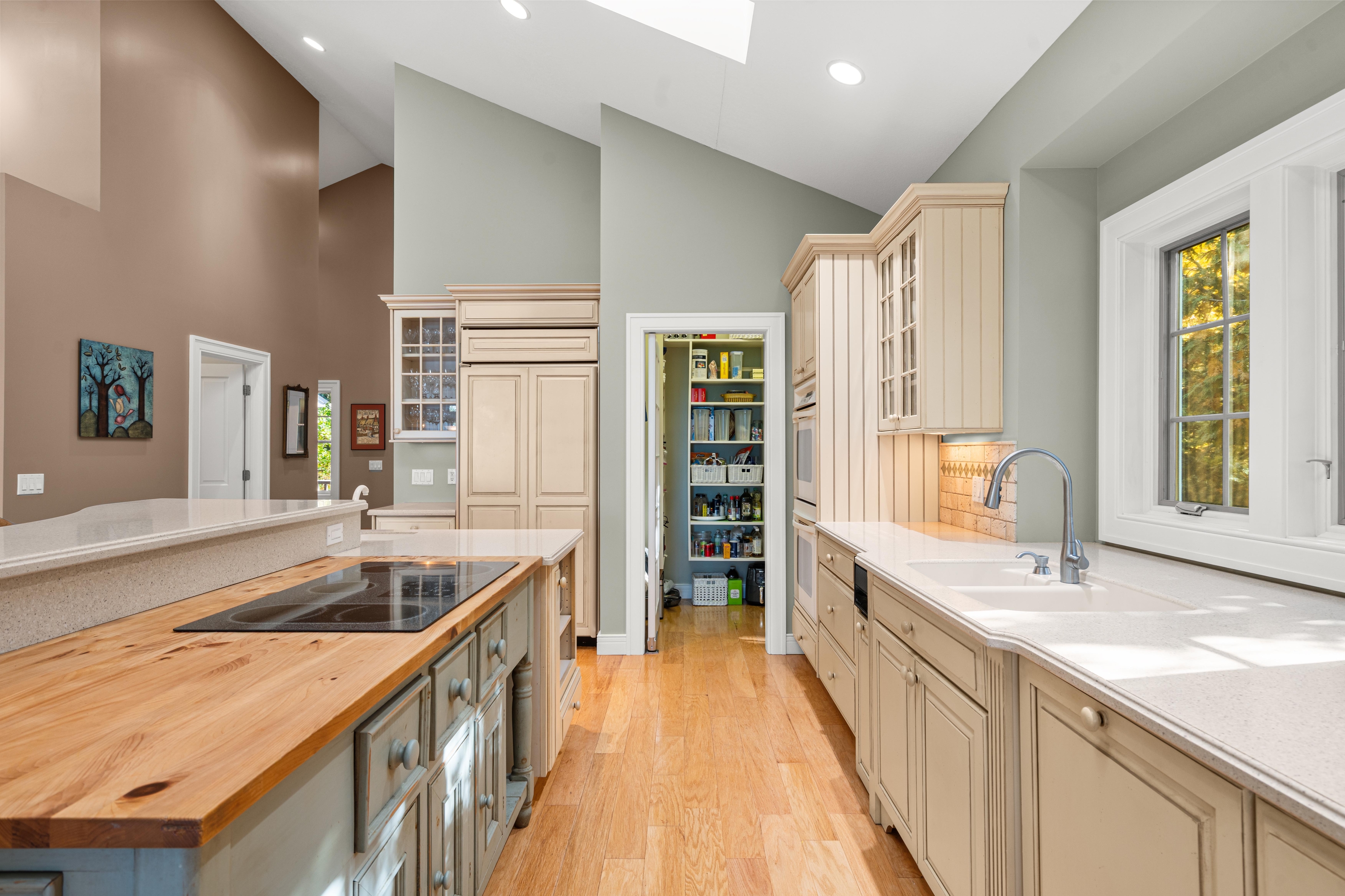 Interior photographs of 4093 Lake Shore Drive in Charlevoix, this gem is listed at $2,099,900 through Berkshire Hathaway HomeServices Michigan Real Estate – Traverse City and The Crane Group with associate broker Johnny Crane and his brother, co-listing agent Matt Crane.