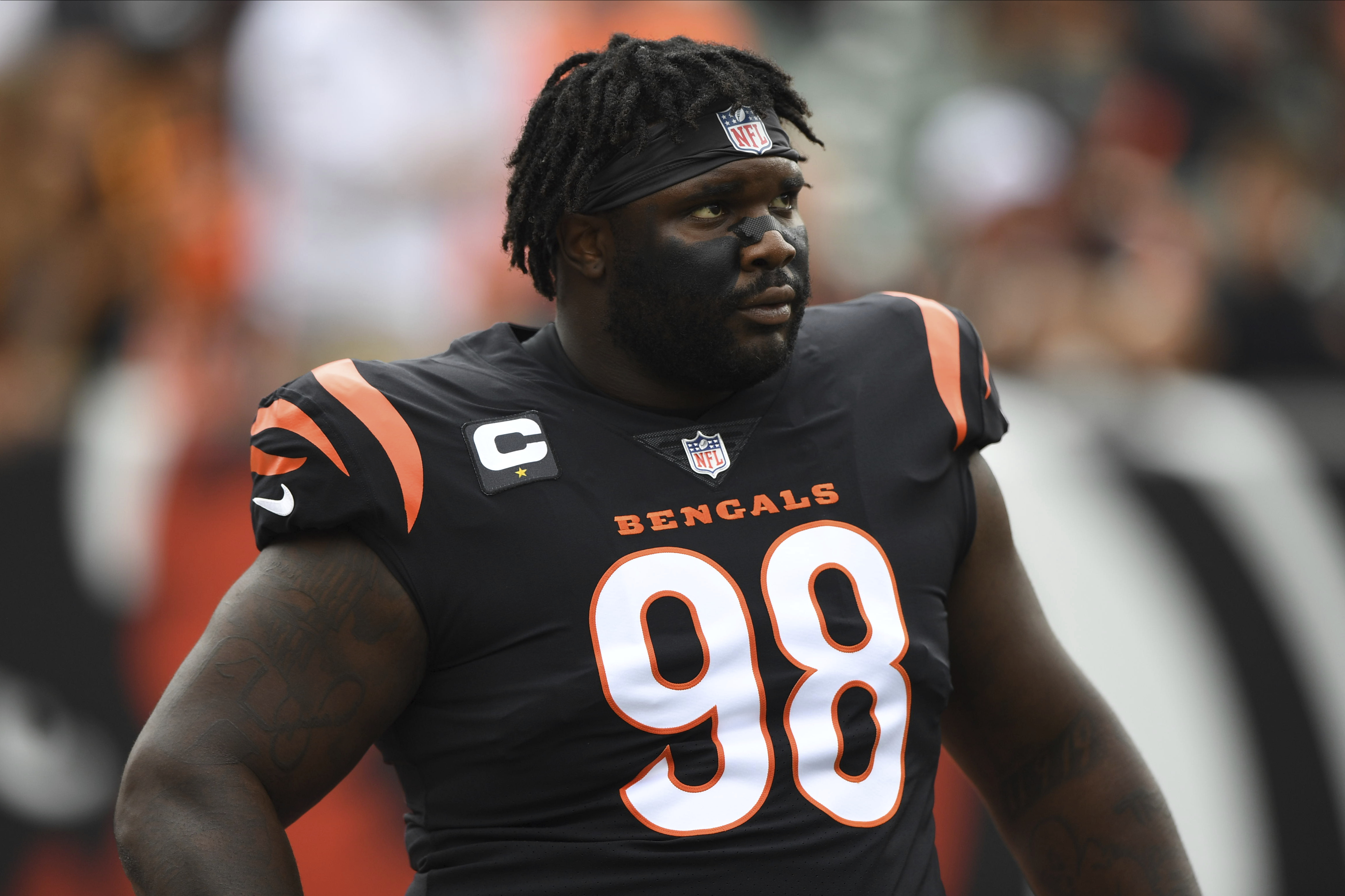 Cincinnati Bengals DT DJ Reader goes on IR with knee injury - ESPN