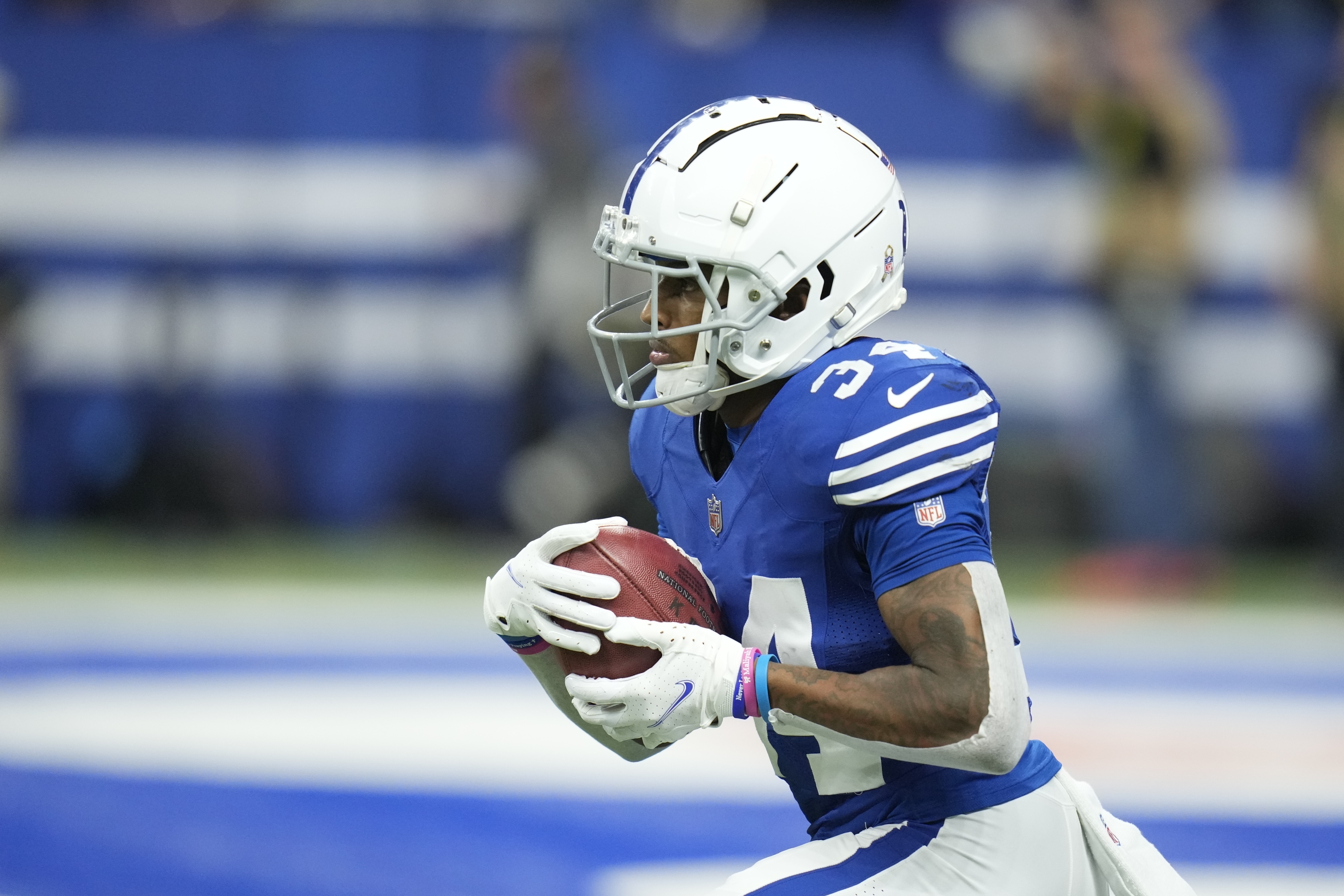 Ex-UMass star/Colts CB Isaiah Rodgers apologizes for NFL gambling  violations 