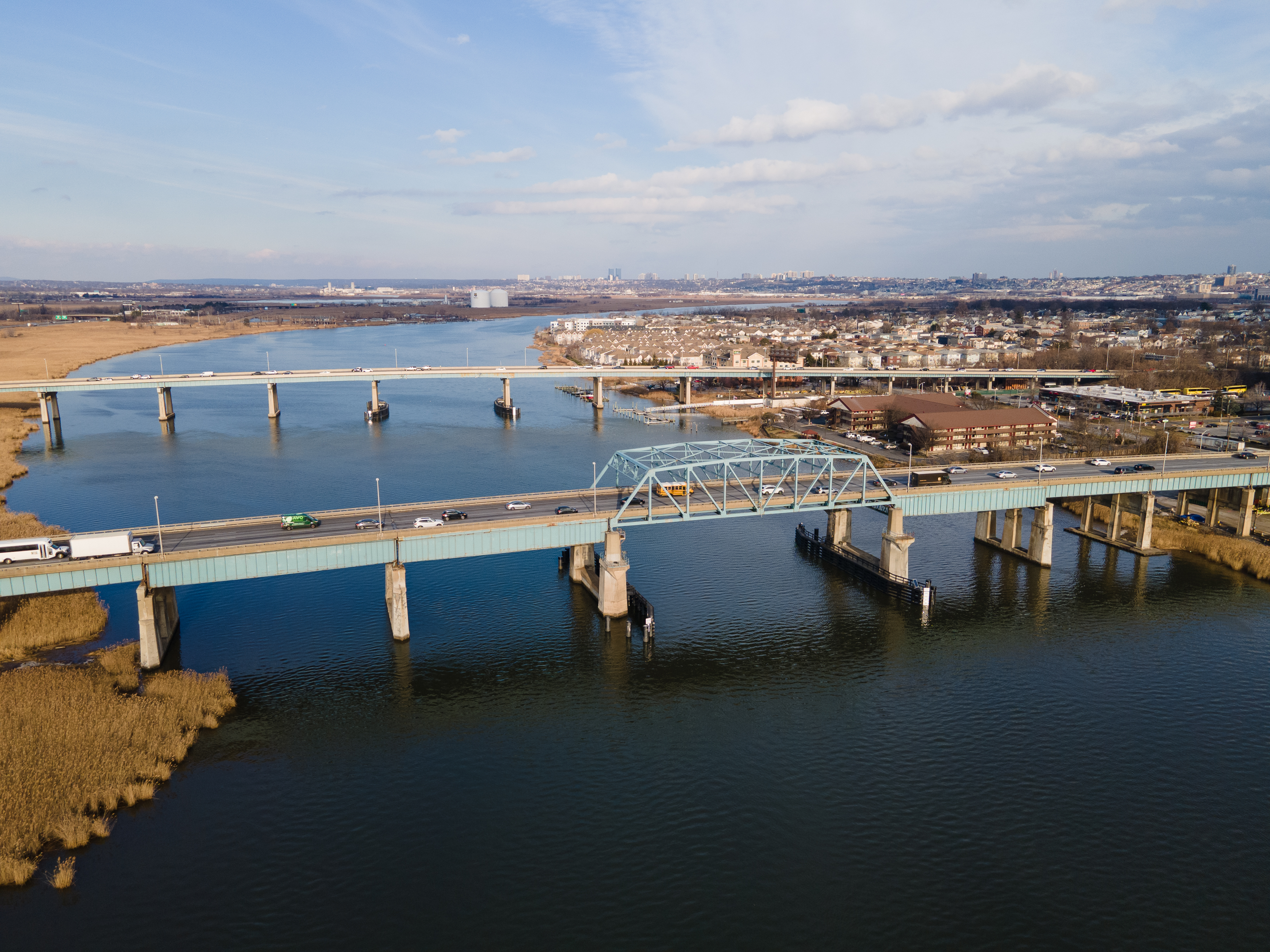 Federal, state and local official announce project to rebuild Route 3 ...