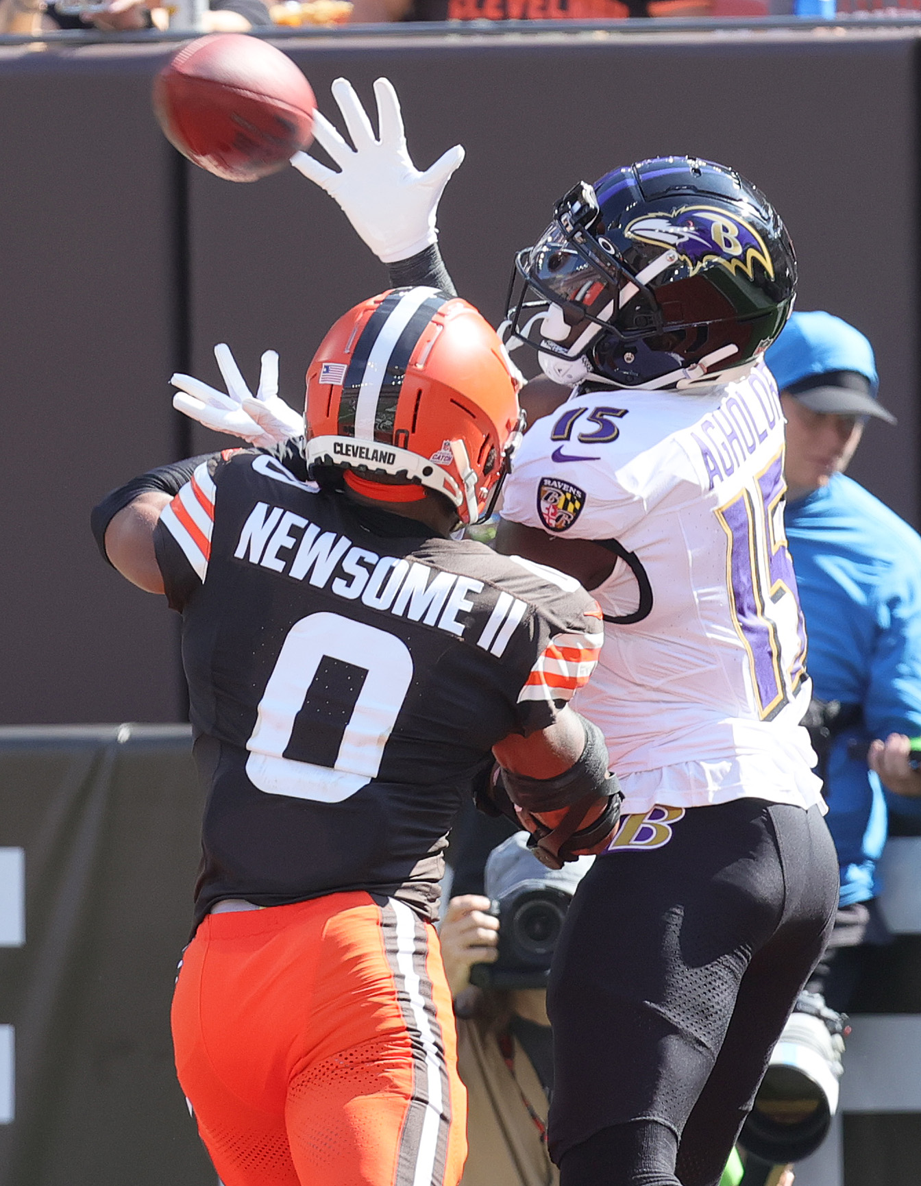 Tavius Robinson of the Baltimore Ravens runs through the tunnel prior  News Photo - Getty Images