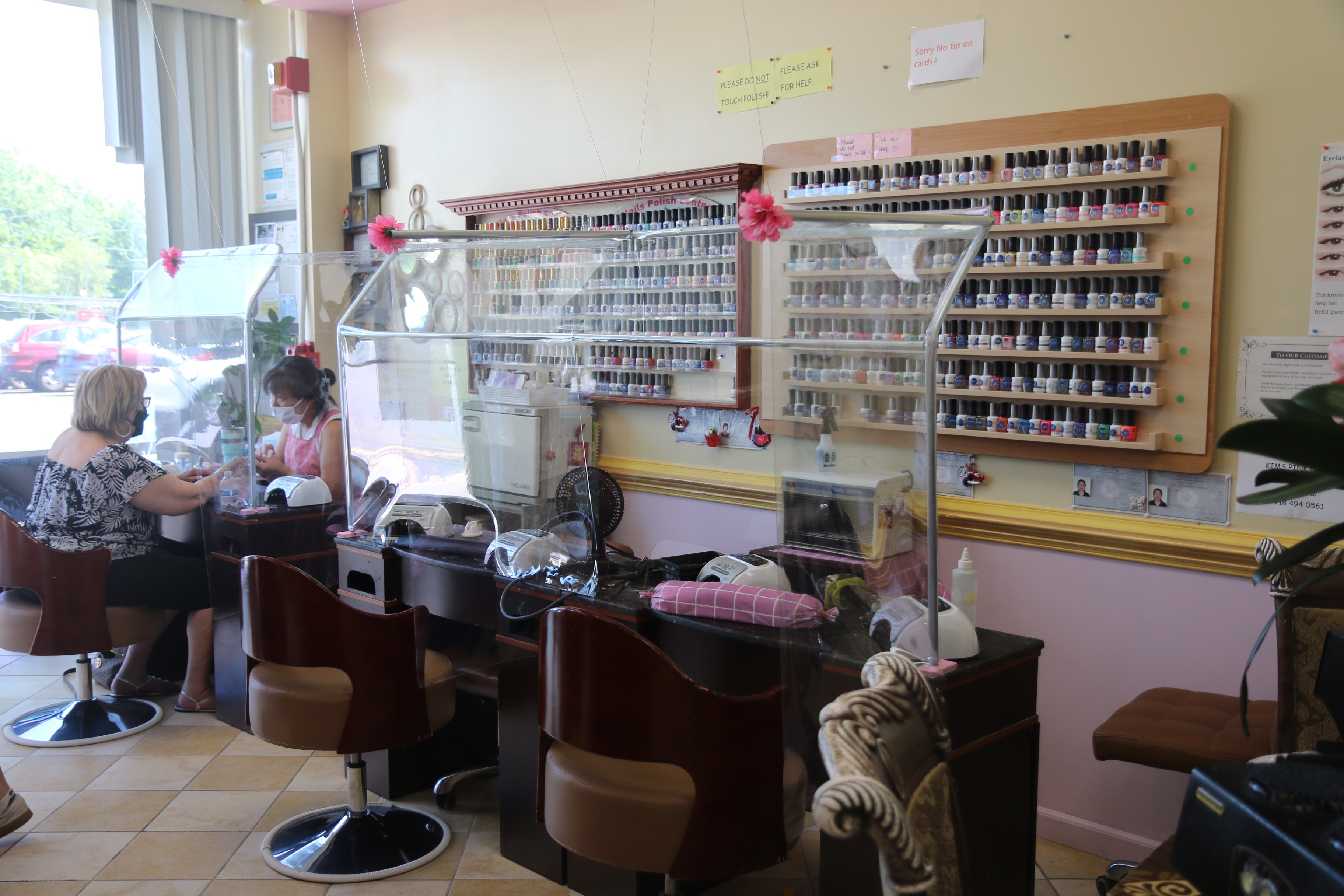 Nail salons reopen on Staten Island for Phase 3