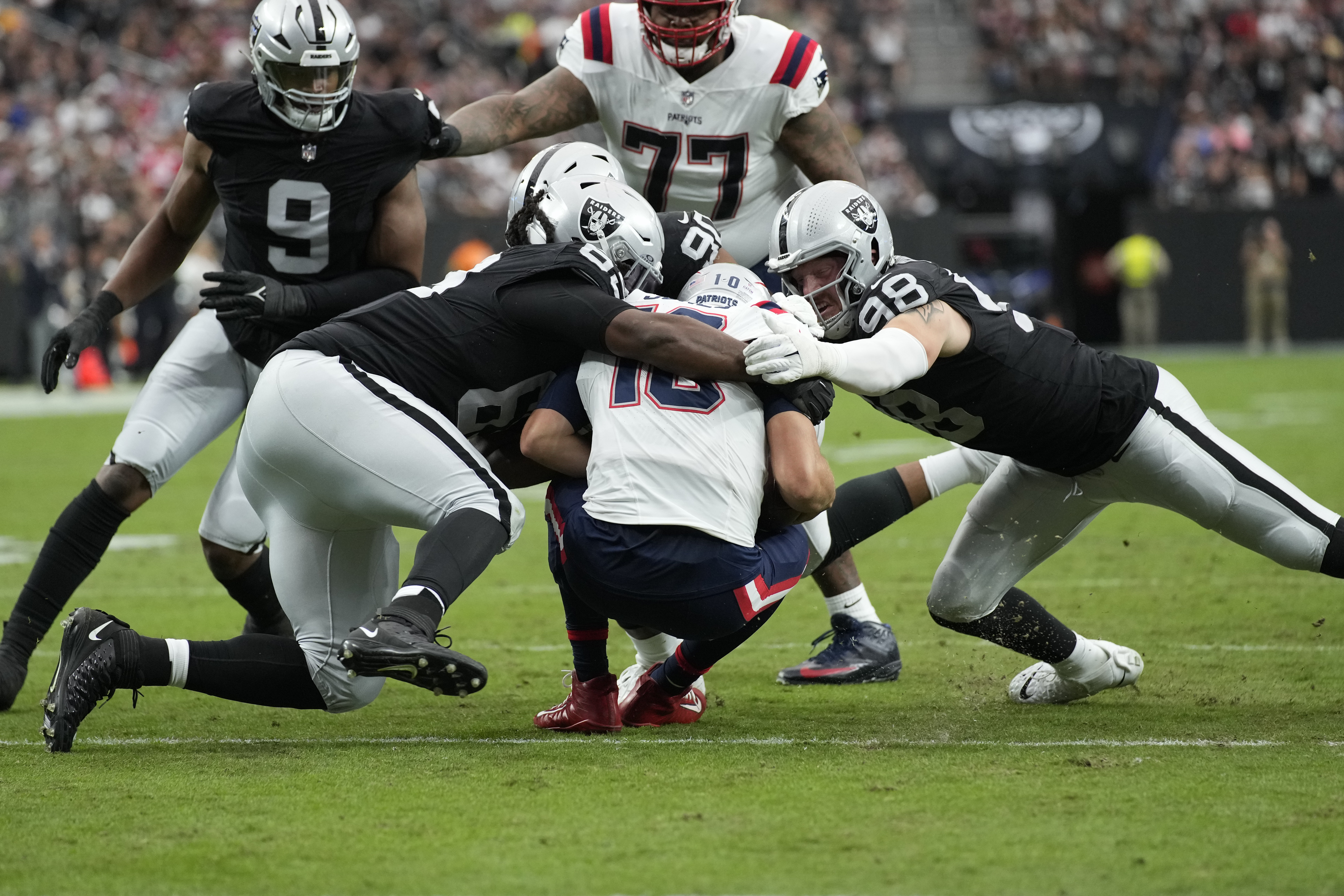 Here are 3 reasons why the Patriots lost to the Las Vegas Raiders 