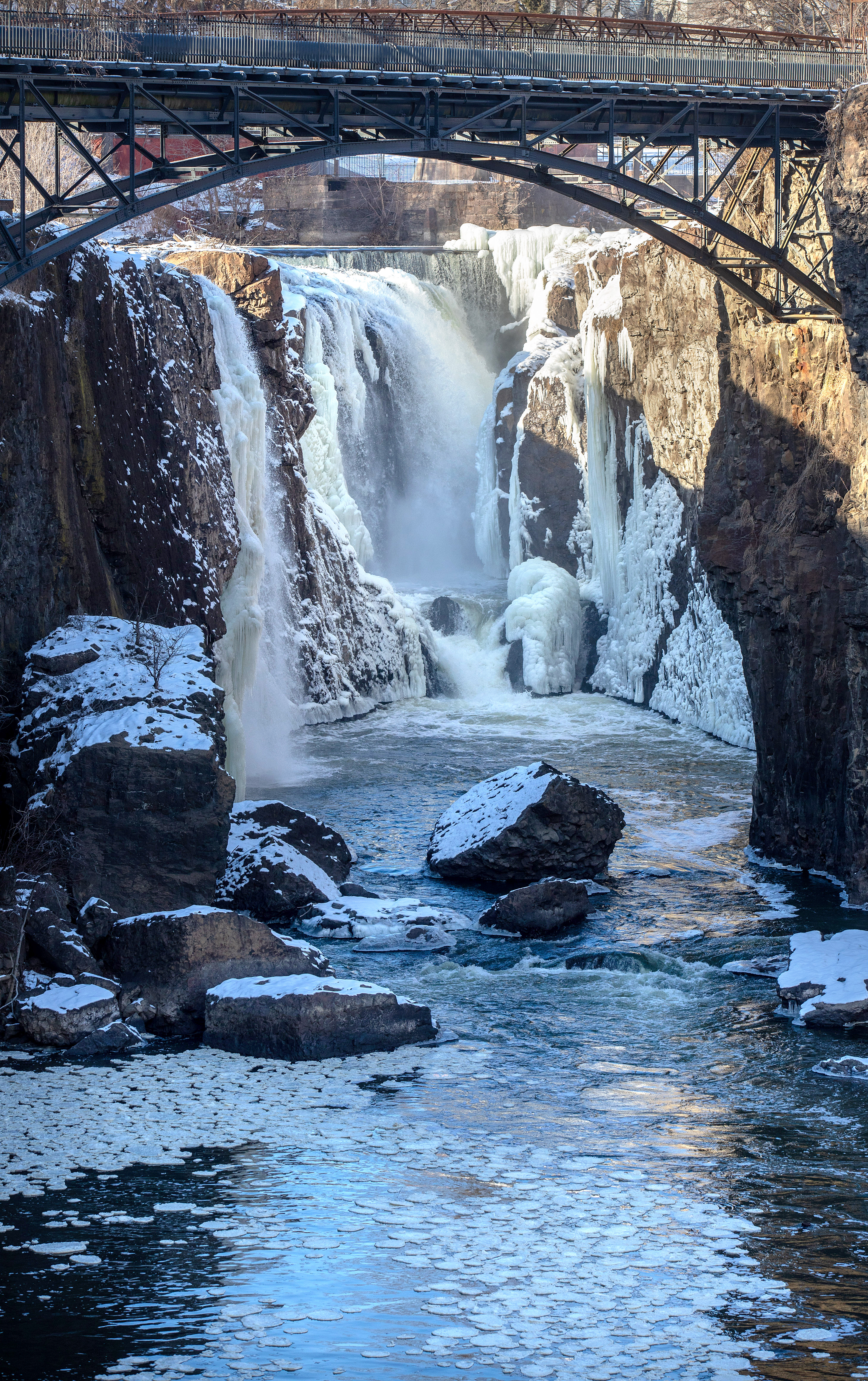Great falls frozen - nj.com