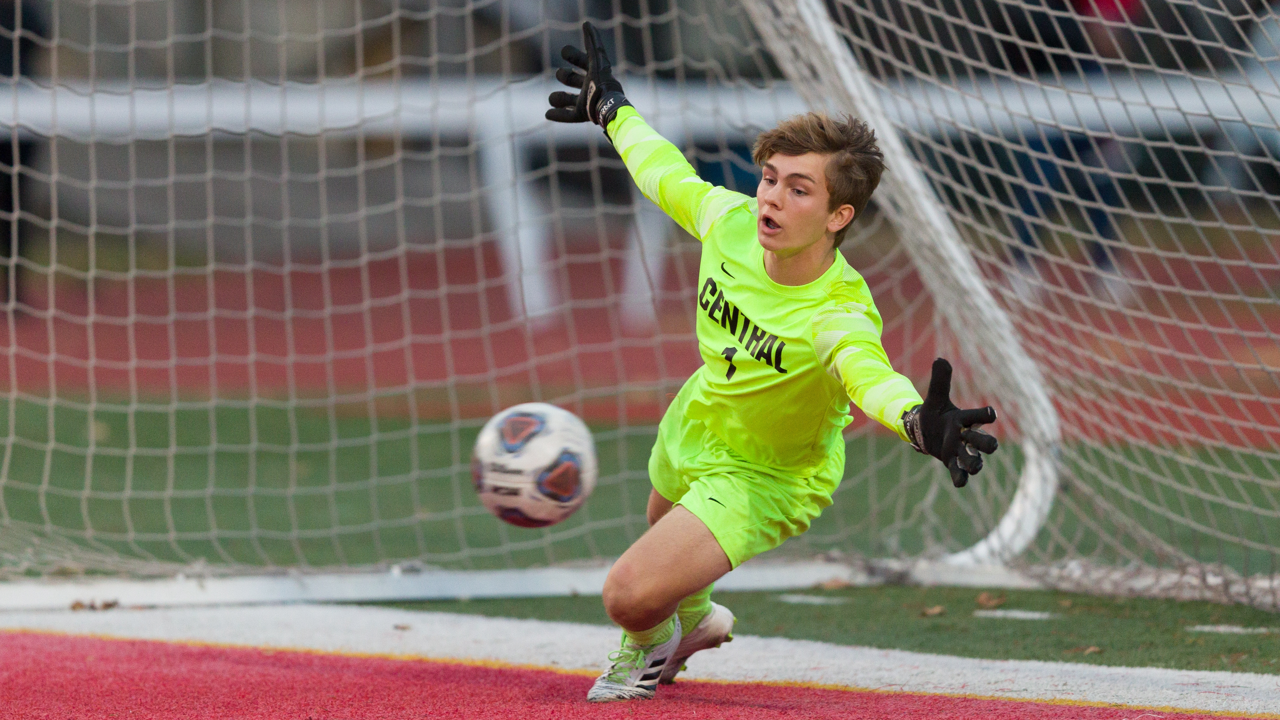 How the right jersey can save a soccer goalie's game