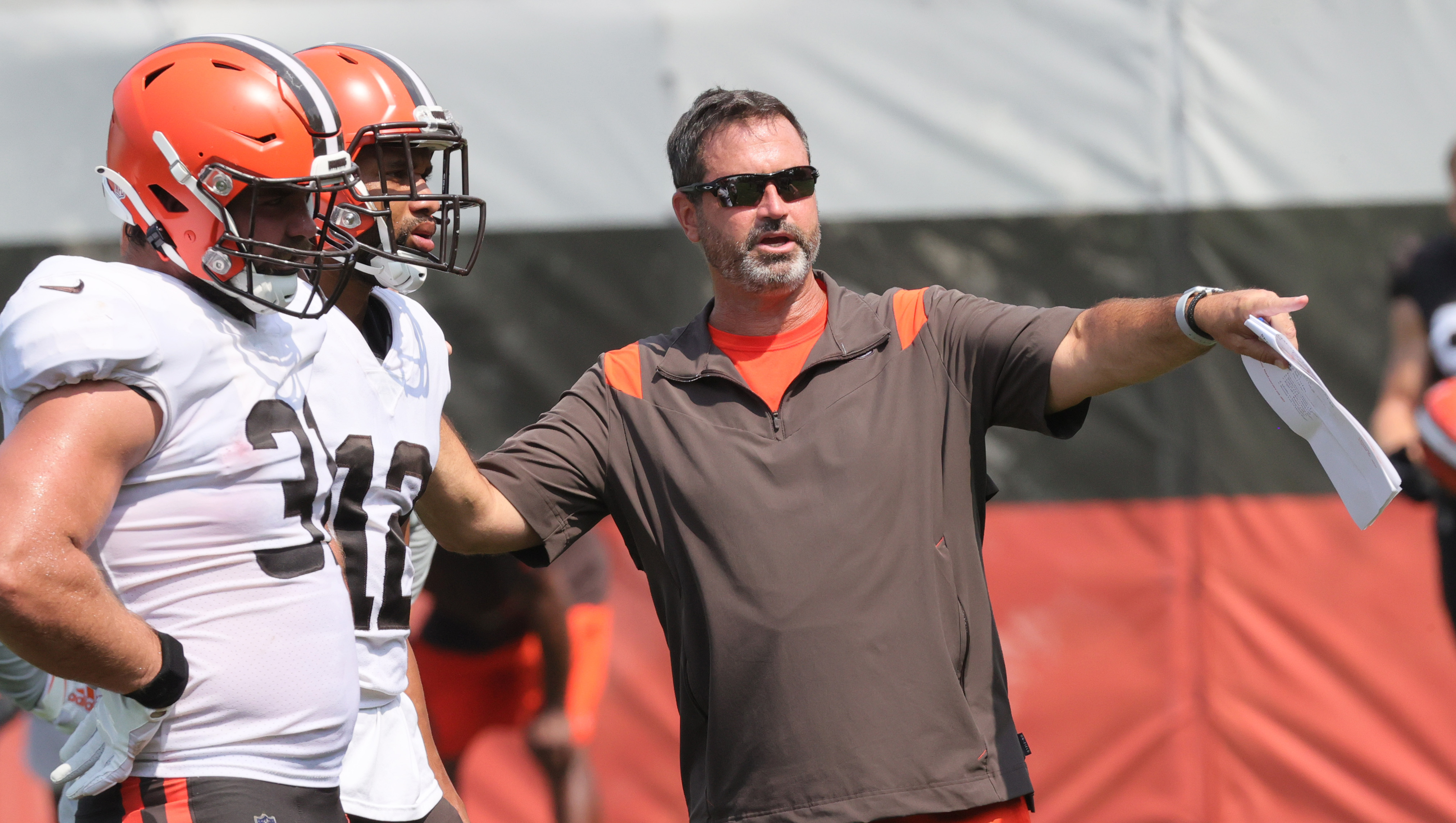 NFL: Navy's Mike Priefer coaches Browns to playoff win over