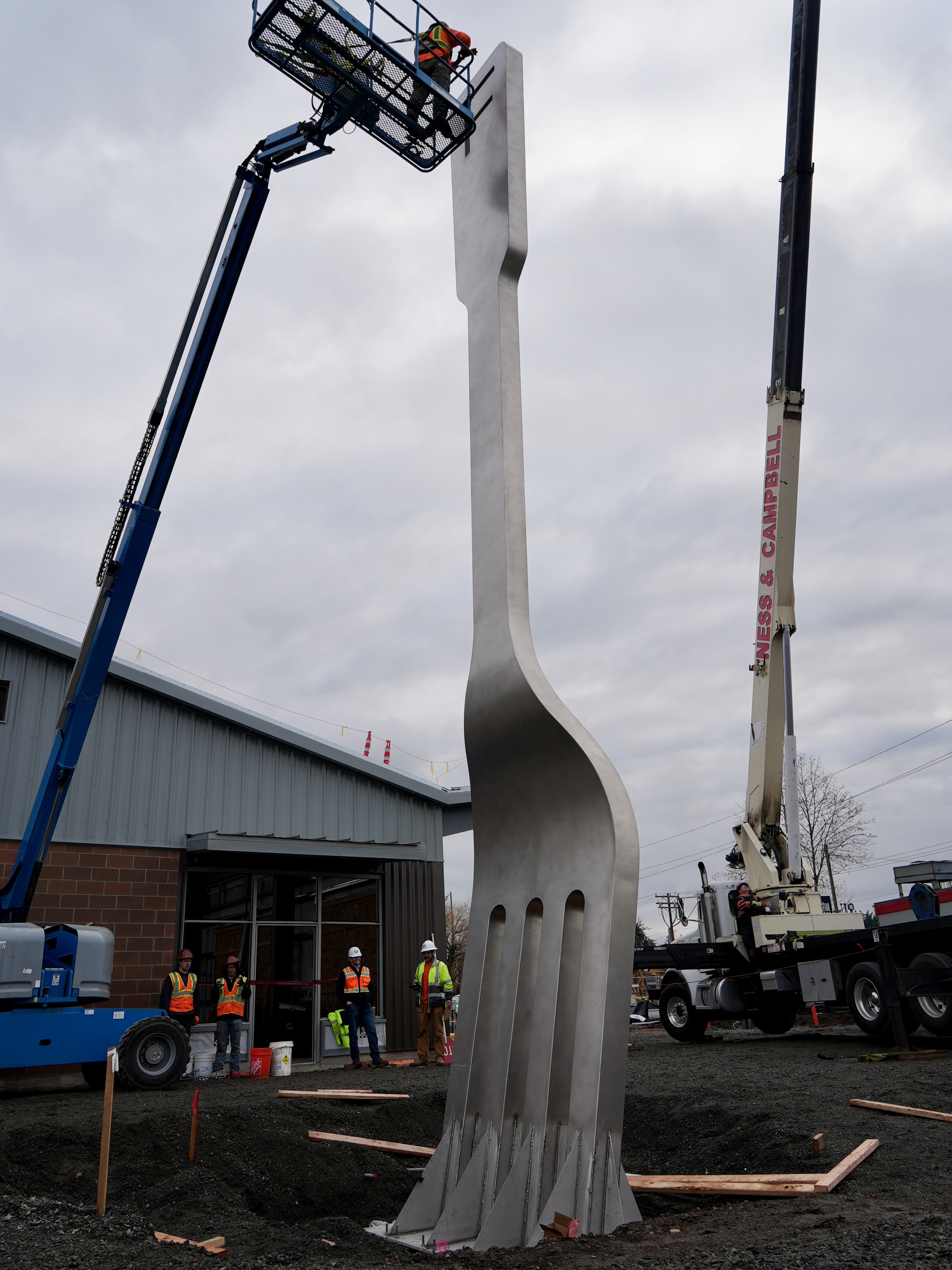 Fairview gets world's tallest fork