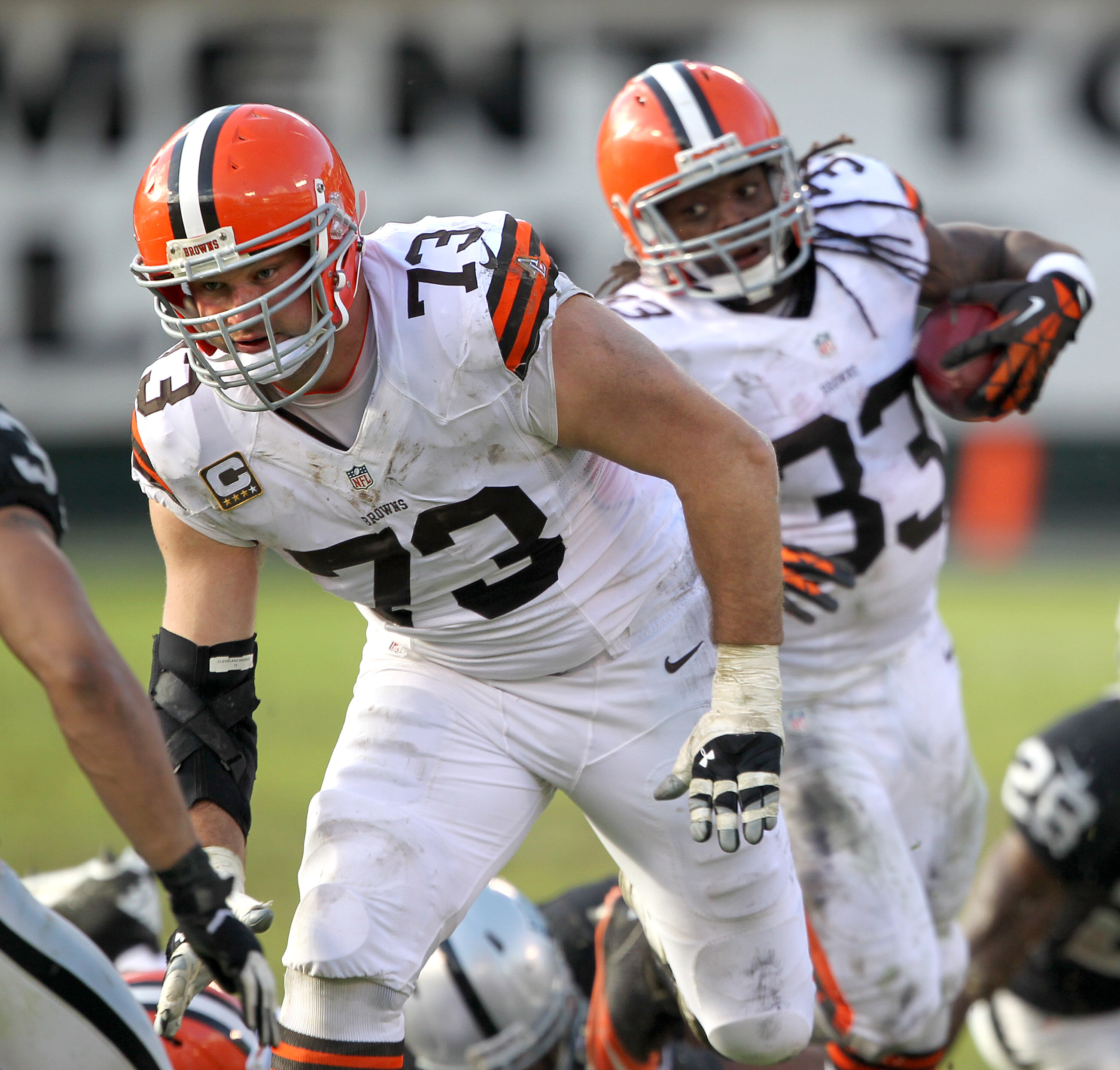 Cleveland Browns offensive tackle Joe Thomas (73) walks off the field after  injuring his arm during an NFL football game against the Tennessee Titans,  Sunday, Oct. 22, 2017, in Cleveland. The Titans