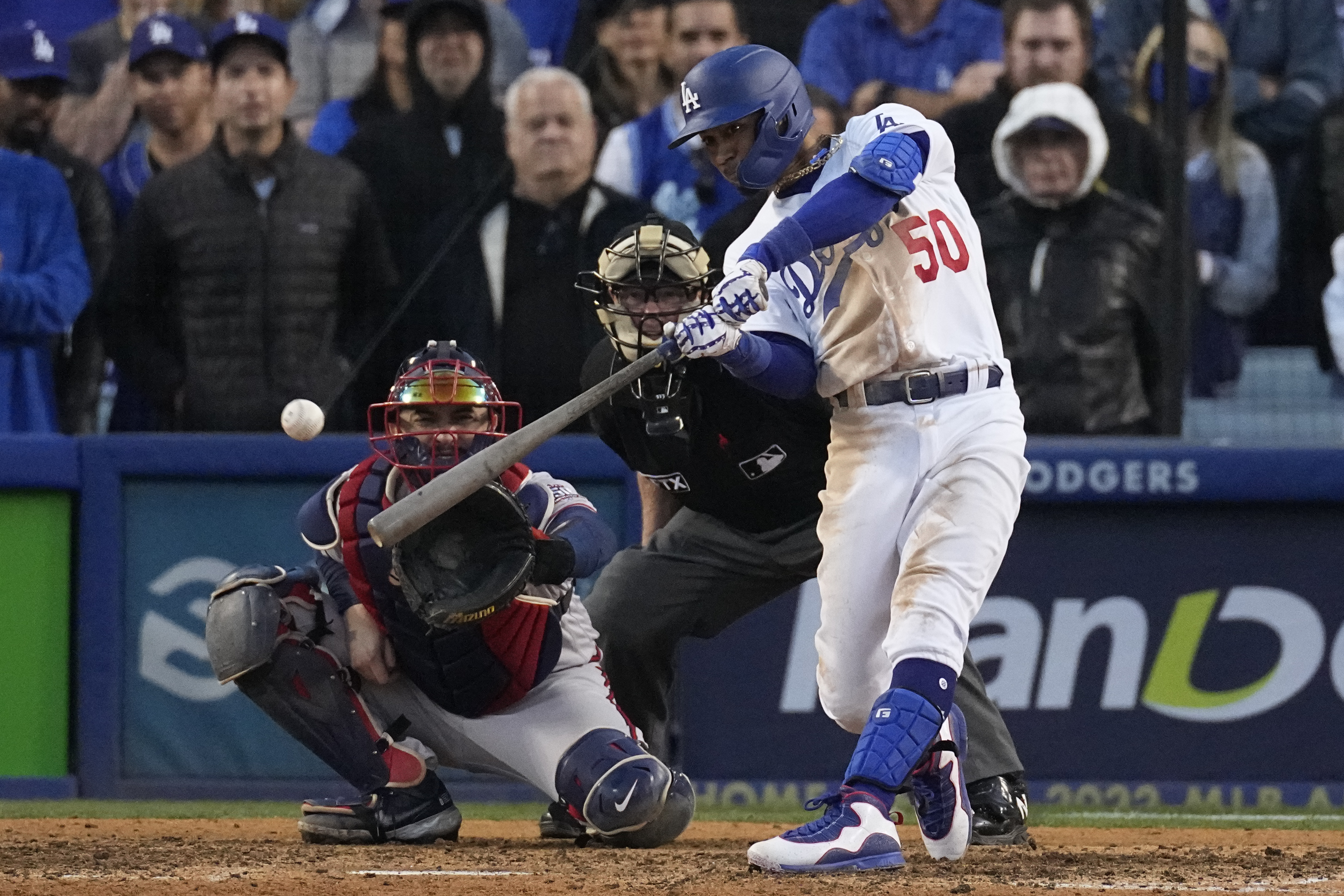 Betts and Bellinger on Game 3 win, 10/19/2021