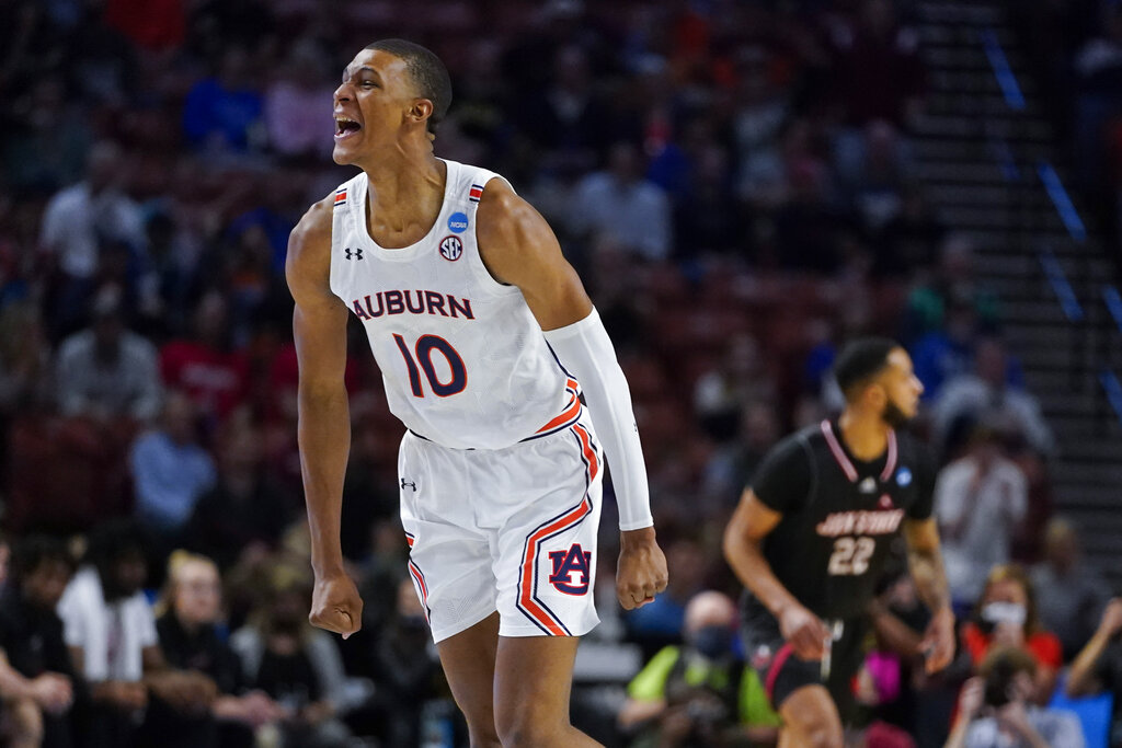 Auburn Basketball: Walker Kessler selected PICK in the NBA draft