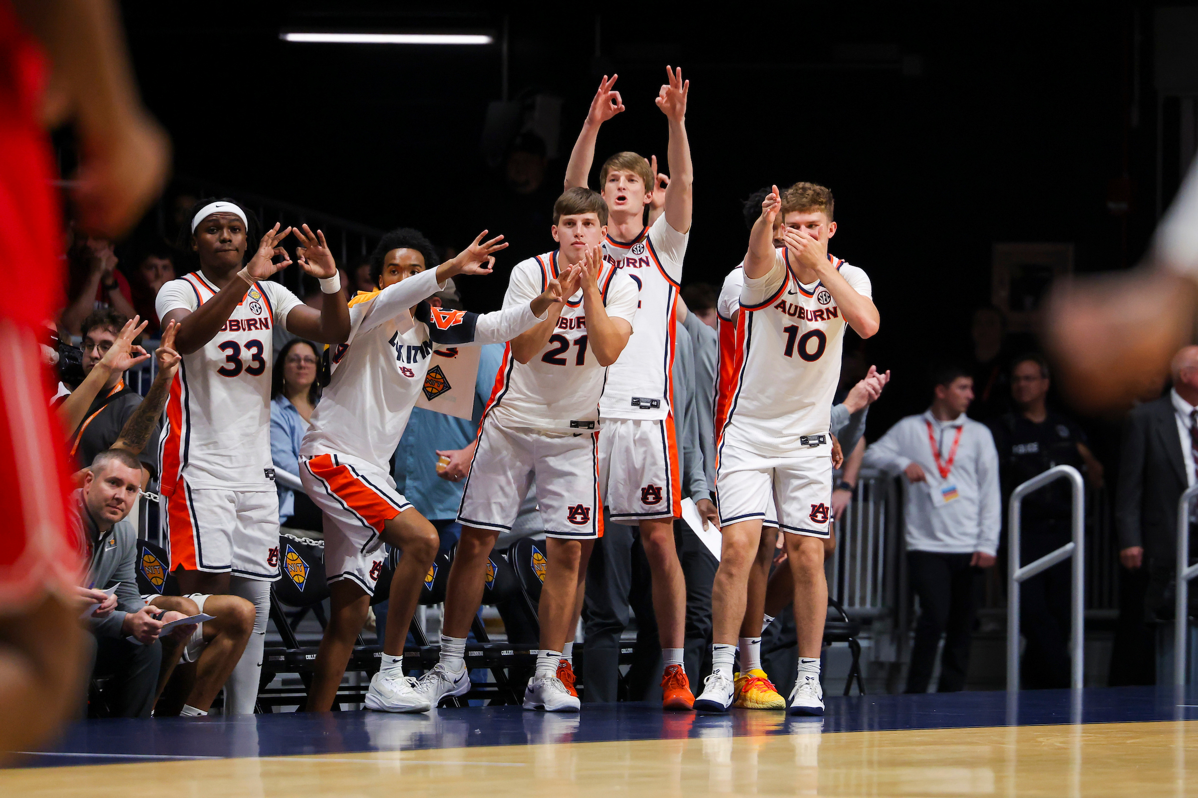 Auburn basketball dominates Illinois State in NIT semifinals, one win away  from tournament title - al.com