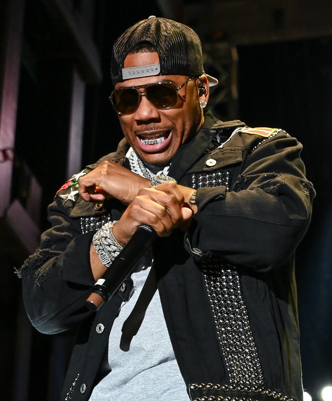 Hip-hop superstar Nelly packs Big E Arena - masslive.com