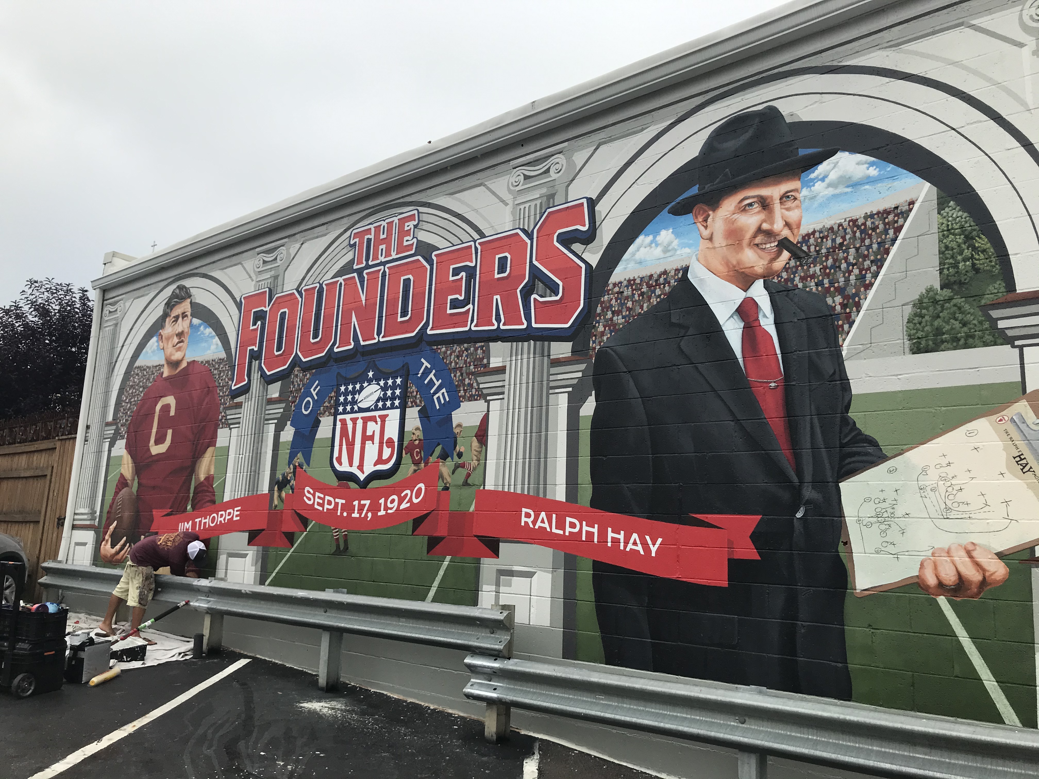 Pro Football Hall of Famer Walk & Photo Op, Canton Centennial Plaza, Cleveland, OH