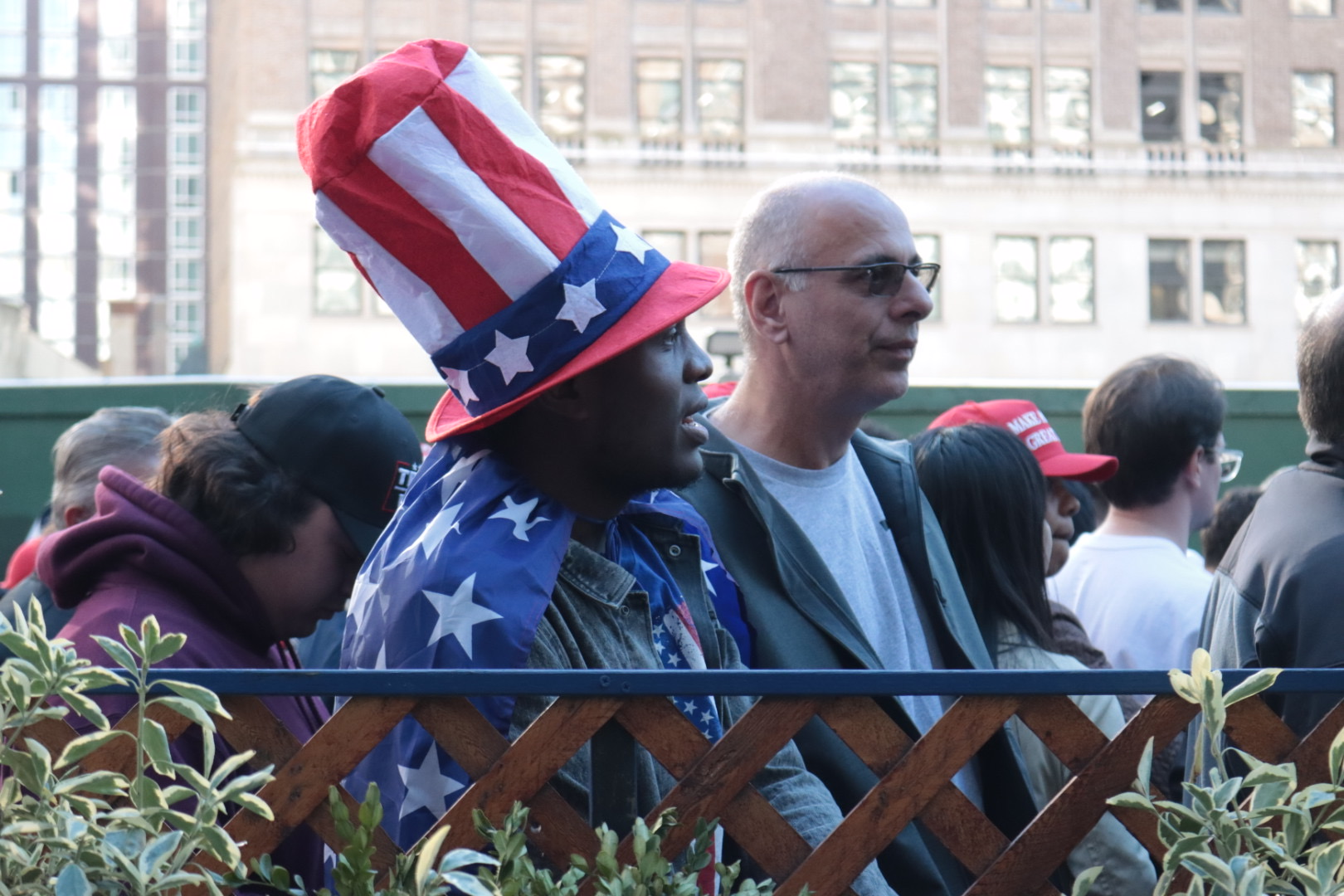 New Yorkers flock to Donald Trump's Madison Square Garden rally ...