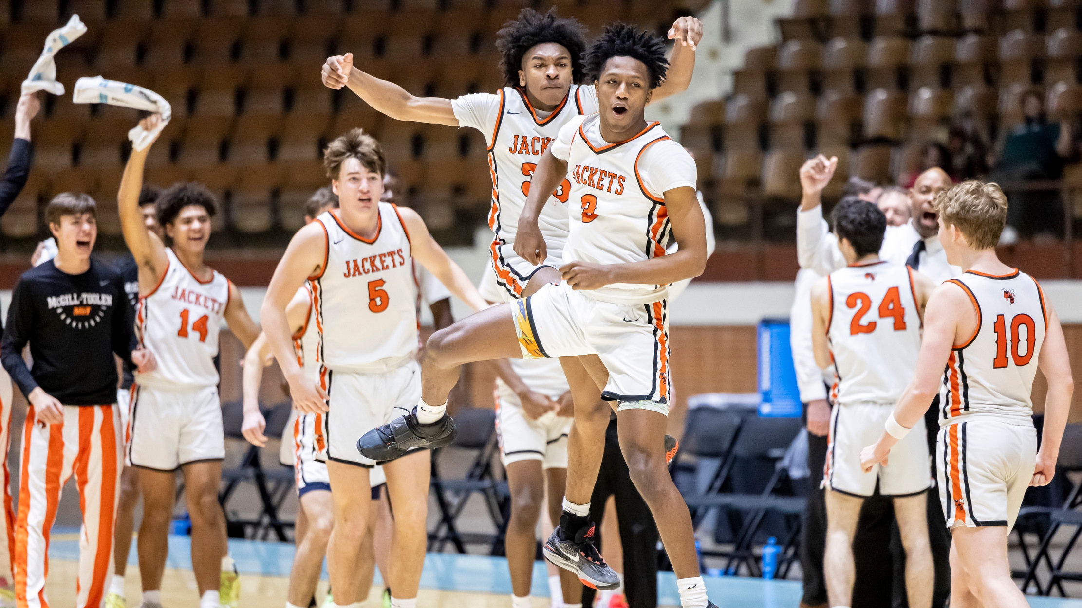 AHSAA 2A boys semifinal: Aliceville vs. Sand Rock 