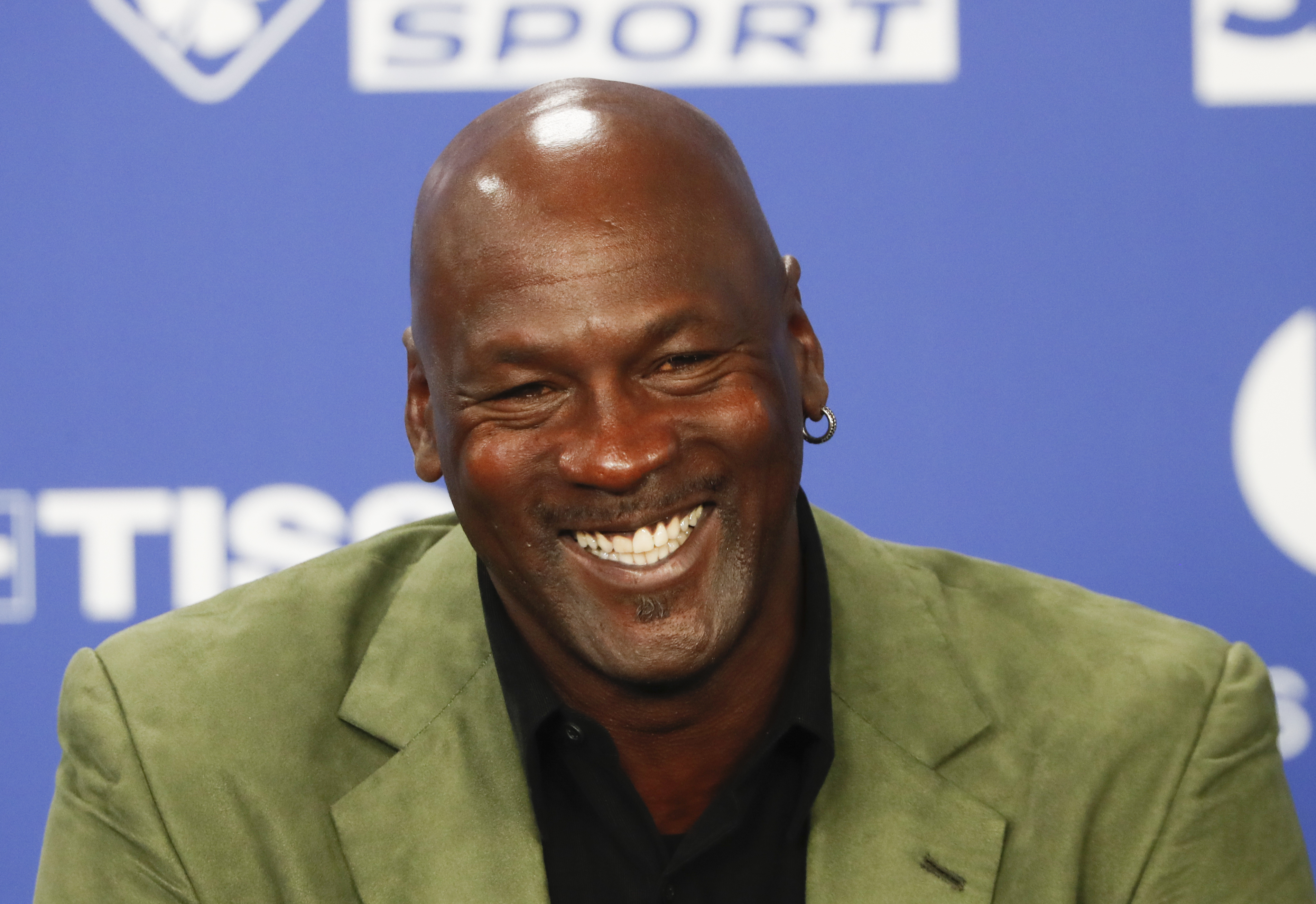 Michael Jordan becomes first athlete to crack Forbes 400 list of America’s richest people