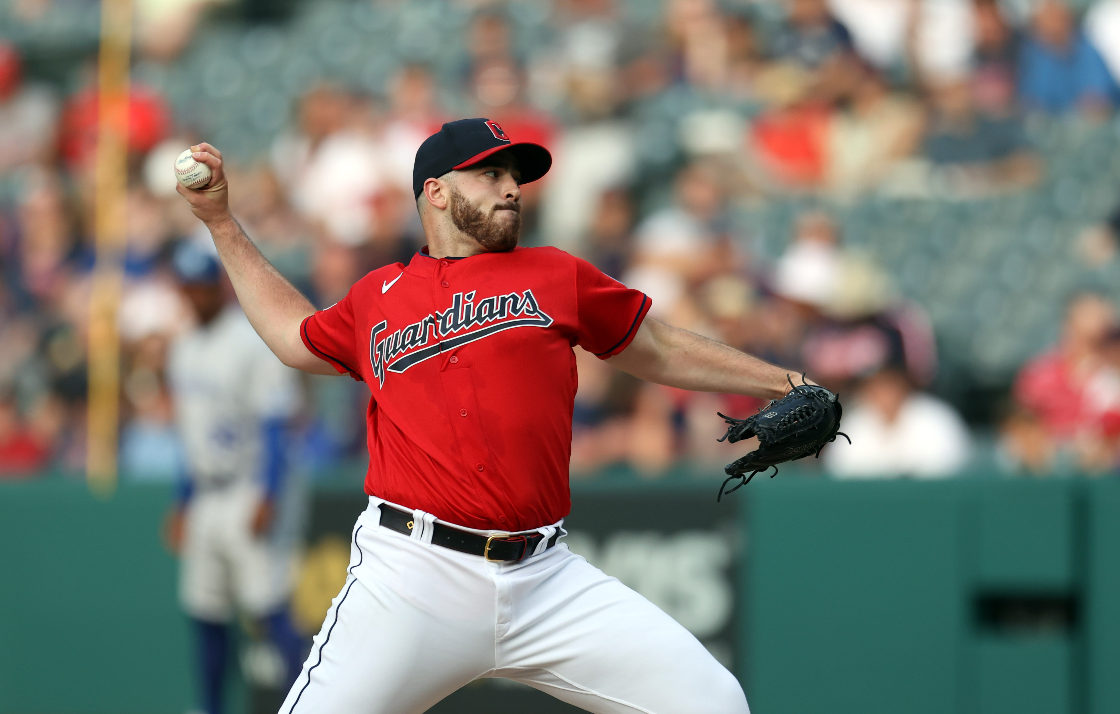 Guardians finally beat Zack Greinke behind Aaron Civale's pitching and Bo  Naylor's two homers 