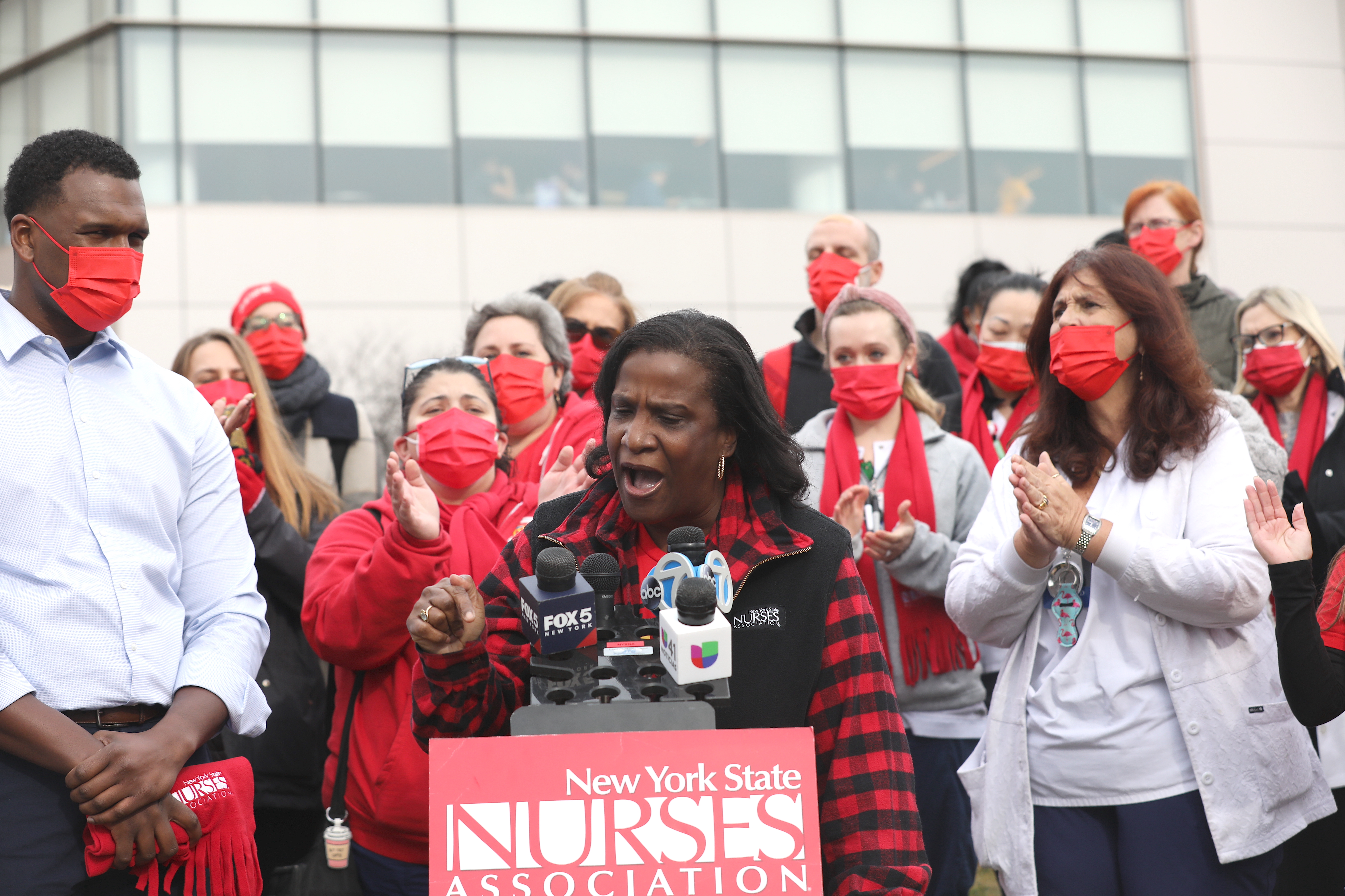 Time is up; hire more nurses,' is rally cry of SIUH/Northwell Health nurses  - silive.com