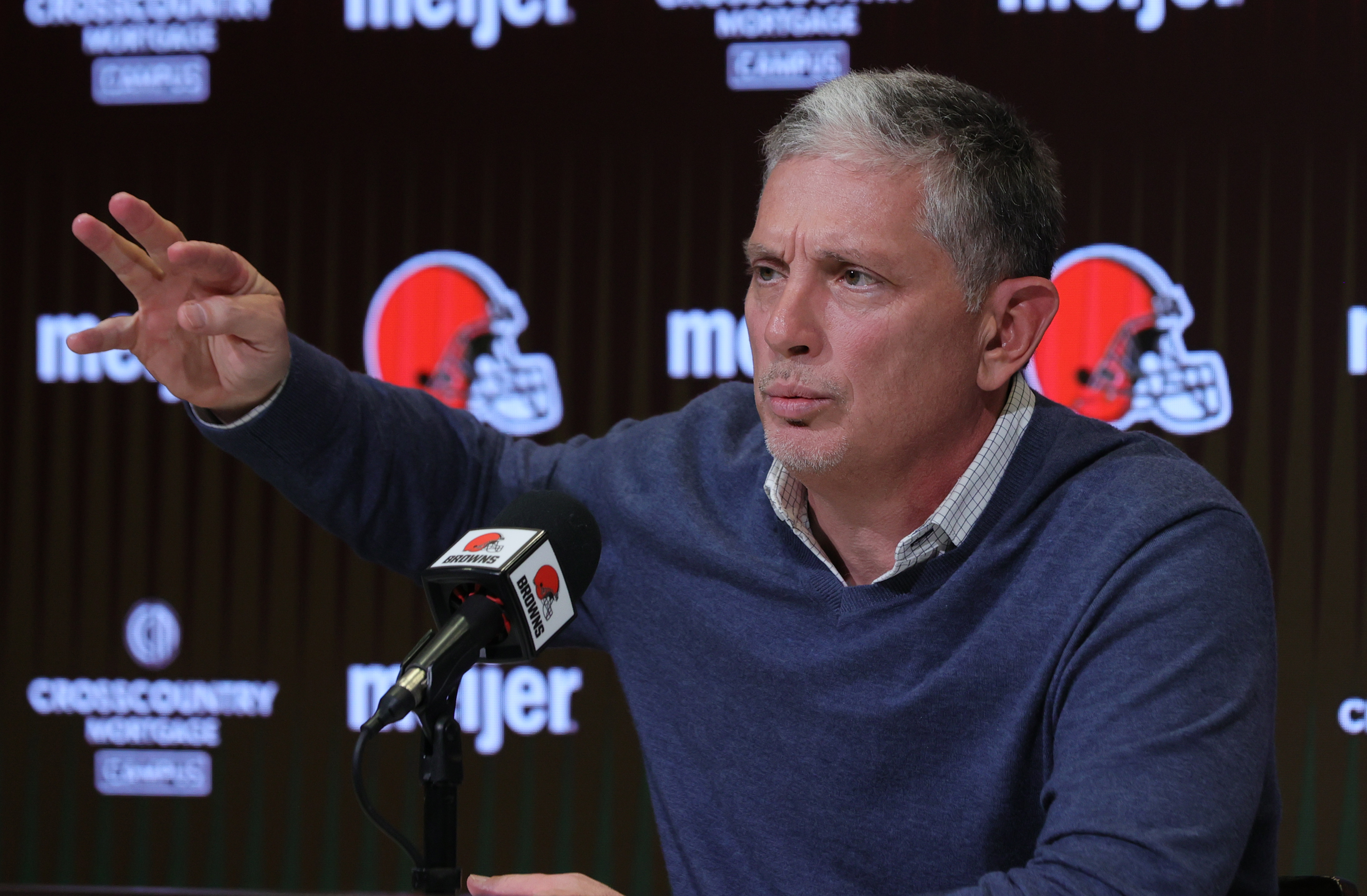 Cleveland Browns Daily – New Browns DC Jim Schwartz joins the show live  in-studio 