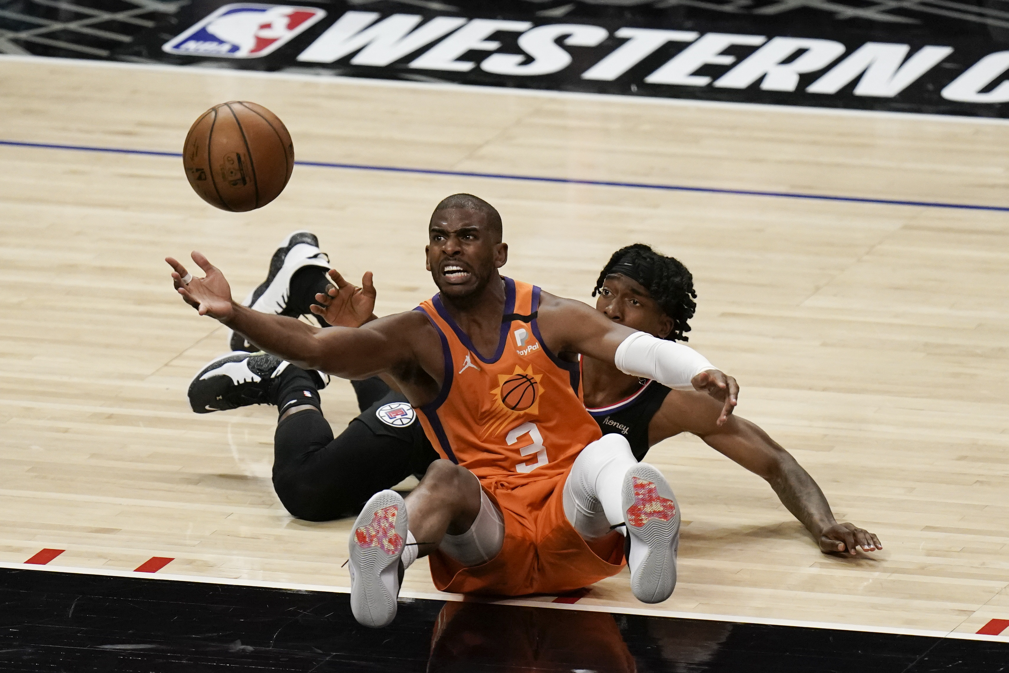 Milwaukee Bucks vs. Phoenix Suns Game 1 free live stream: How to watch NBA  Finals 2021 