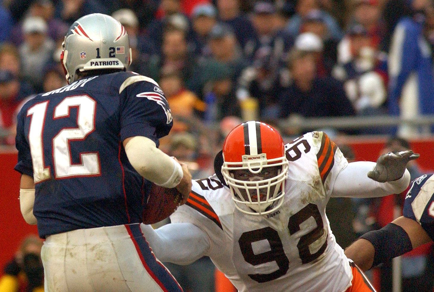 Back On The Field, Brady Leads Patriots 33-13 Against Cleveland Browns