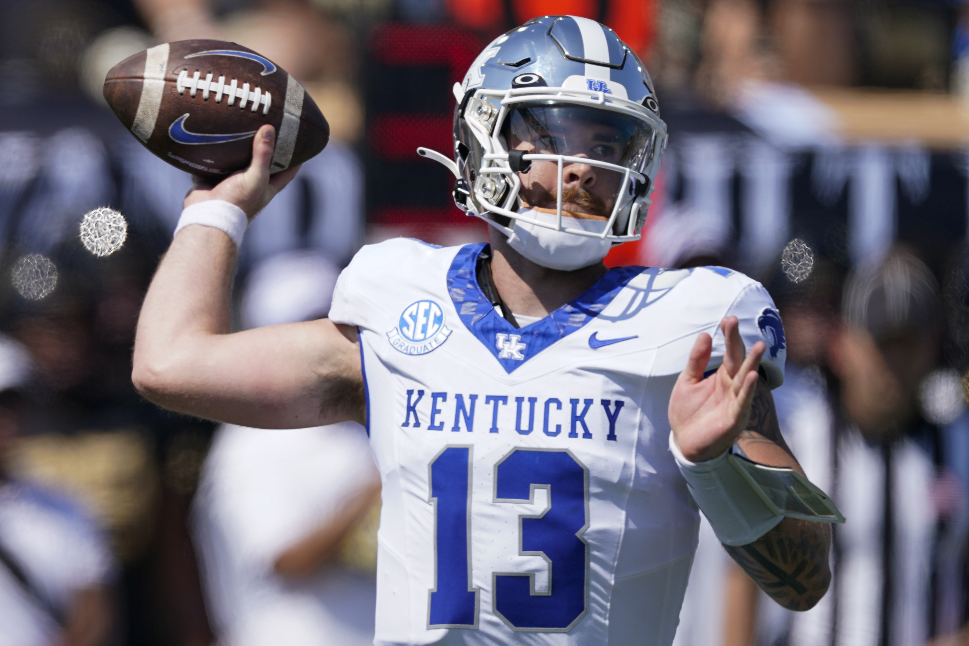 Florida vs. Kentucky CFB Picks & Best Kentucky Bonus Offers